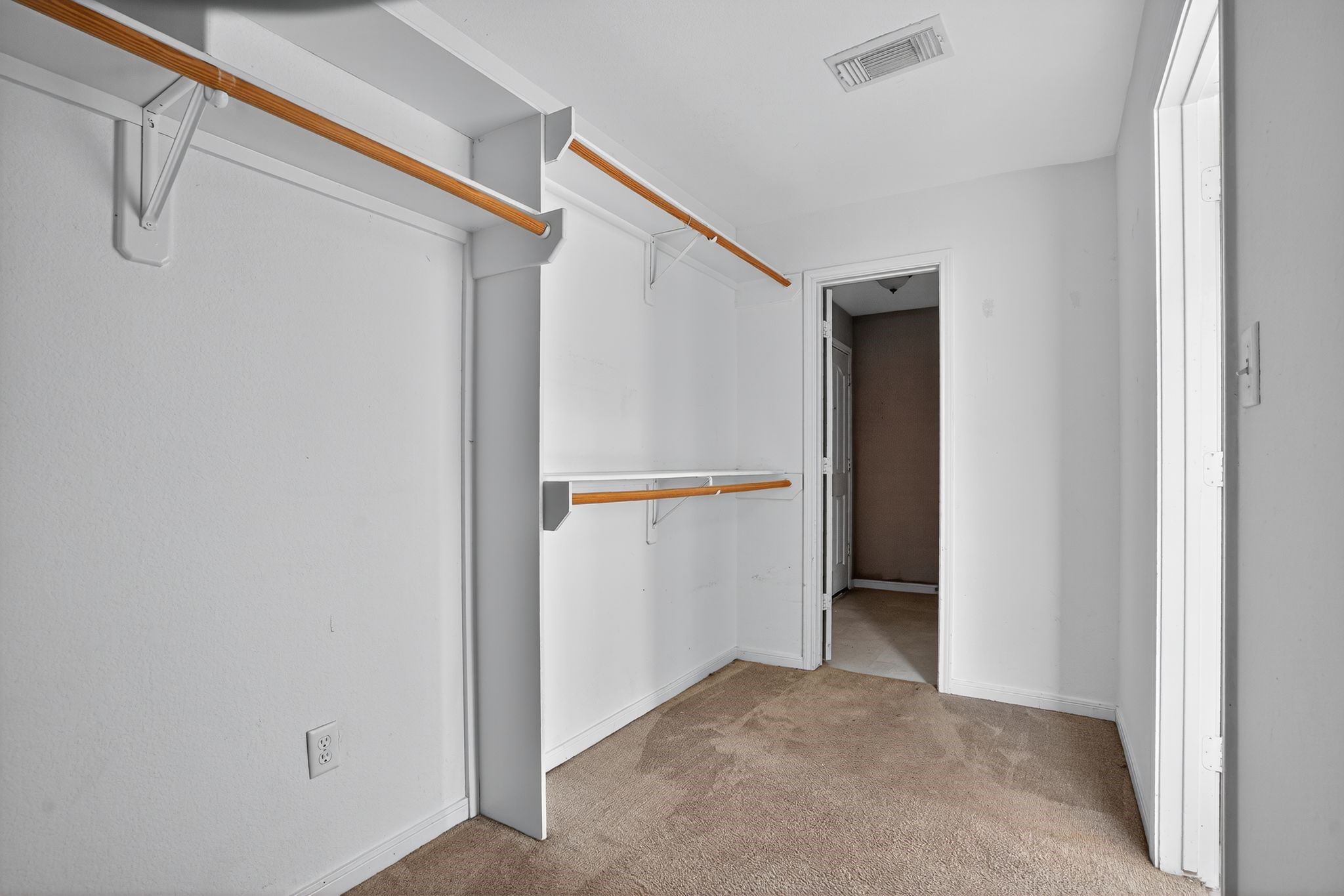 12040 Maverick Drive