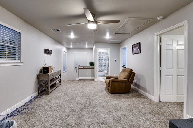 3233 Washington Street