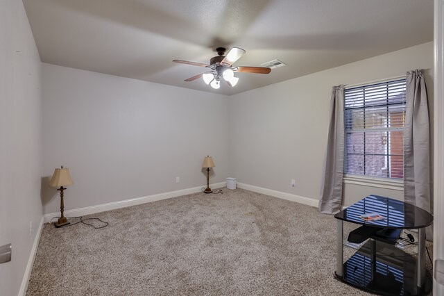 3233 Washington Street