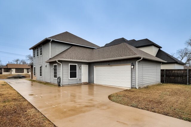 3233 Washington Street