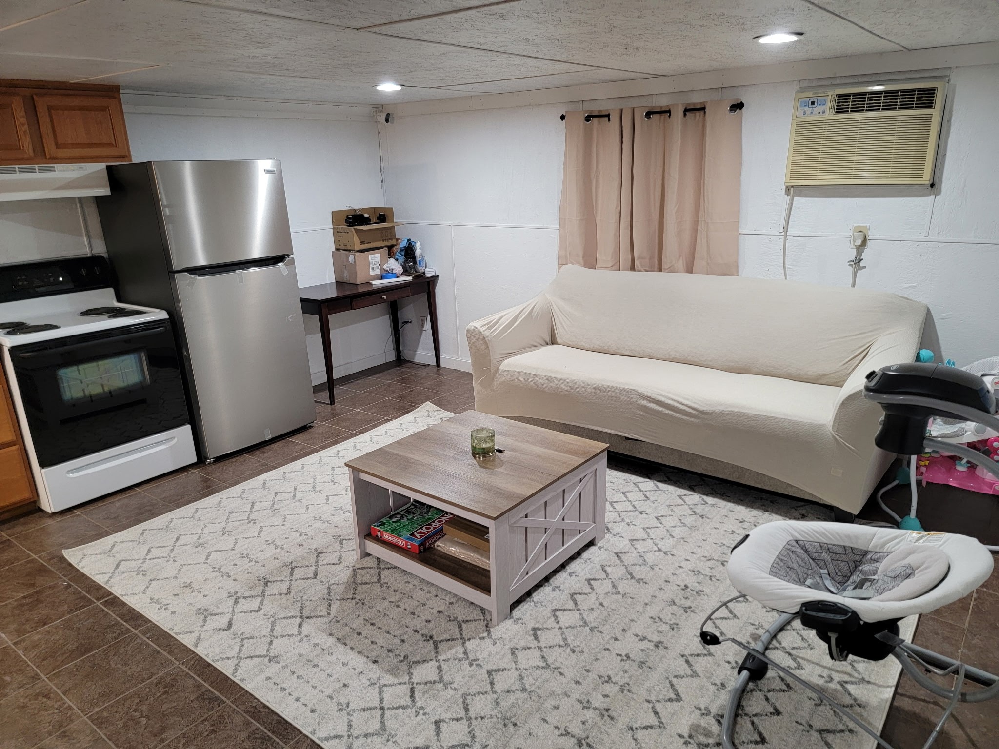 4200 Jennifer Lane