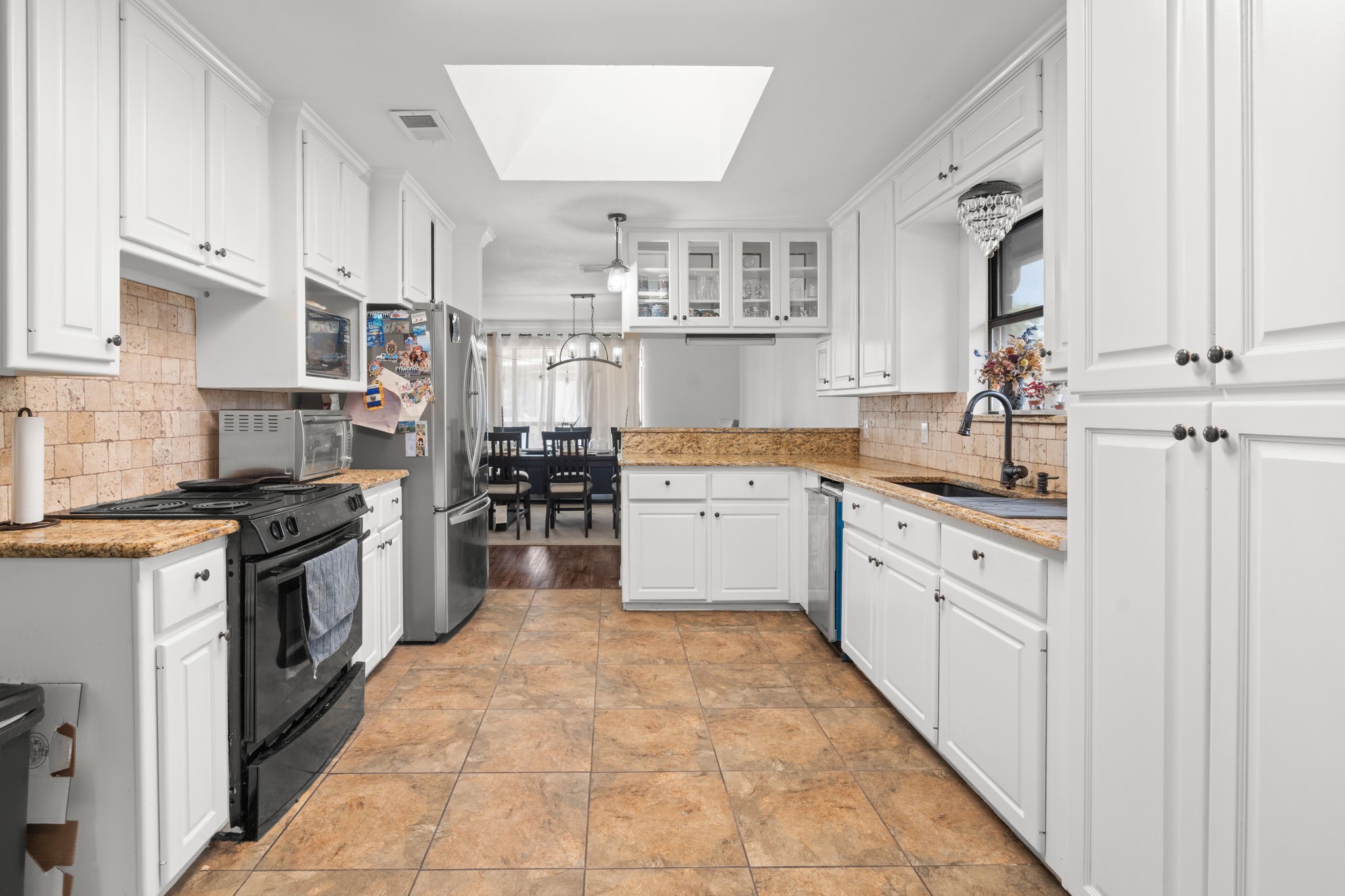 4200 Jennifer Lane