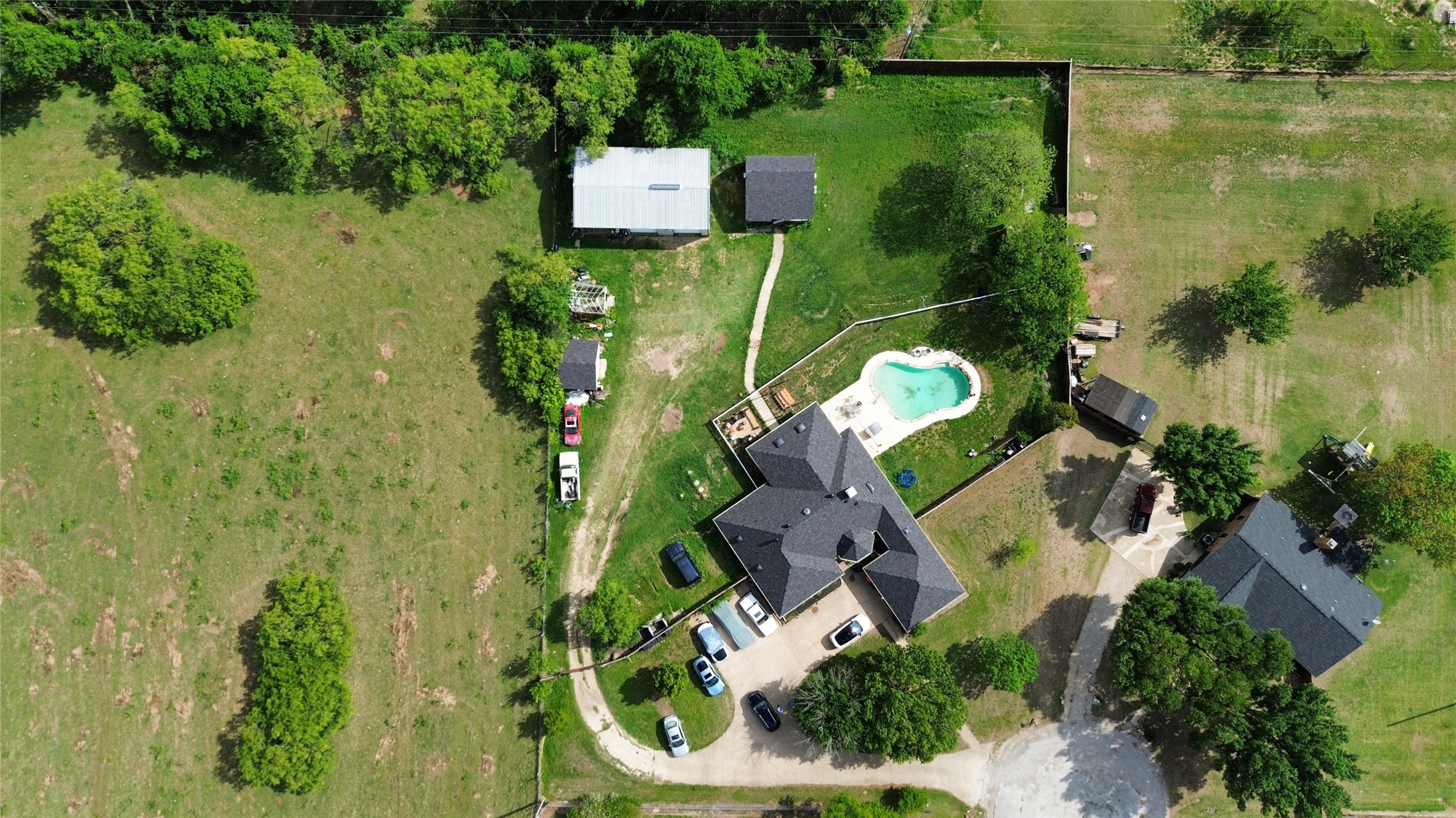 4200 Jennifer Lane