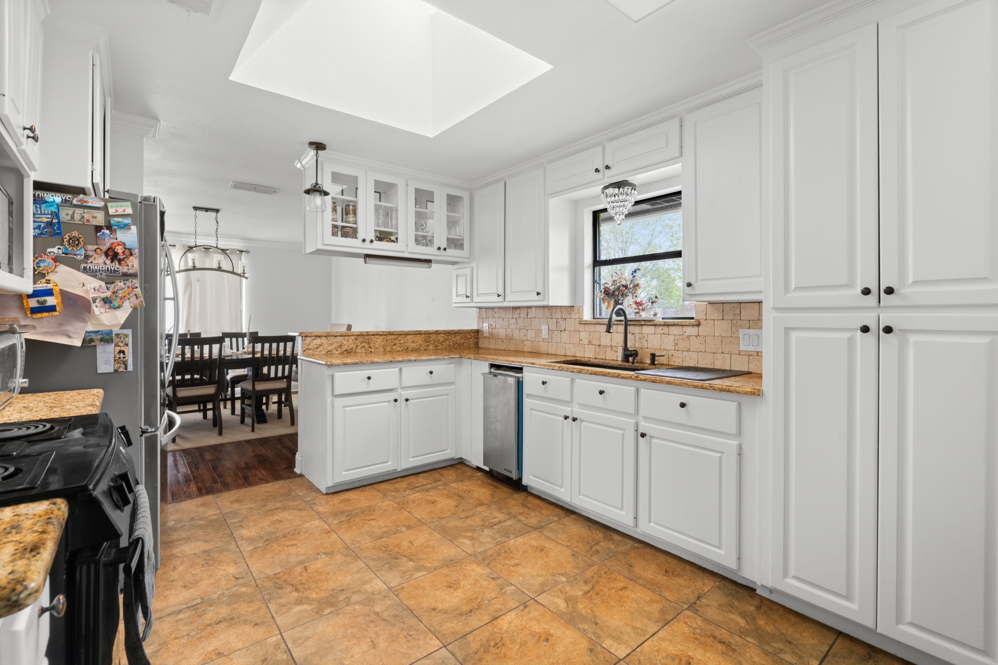 4200 Jennifer Lane
