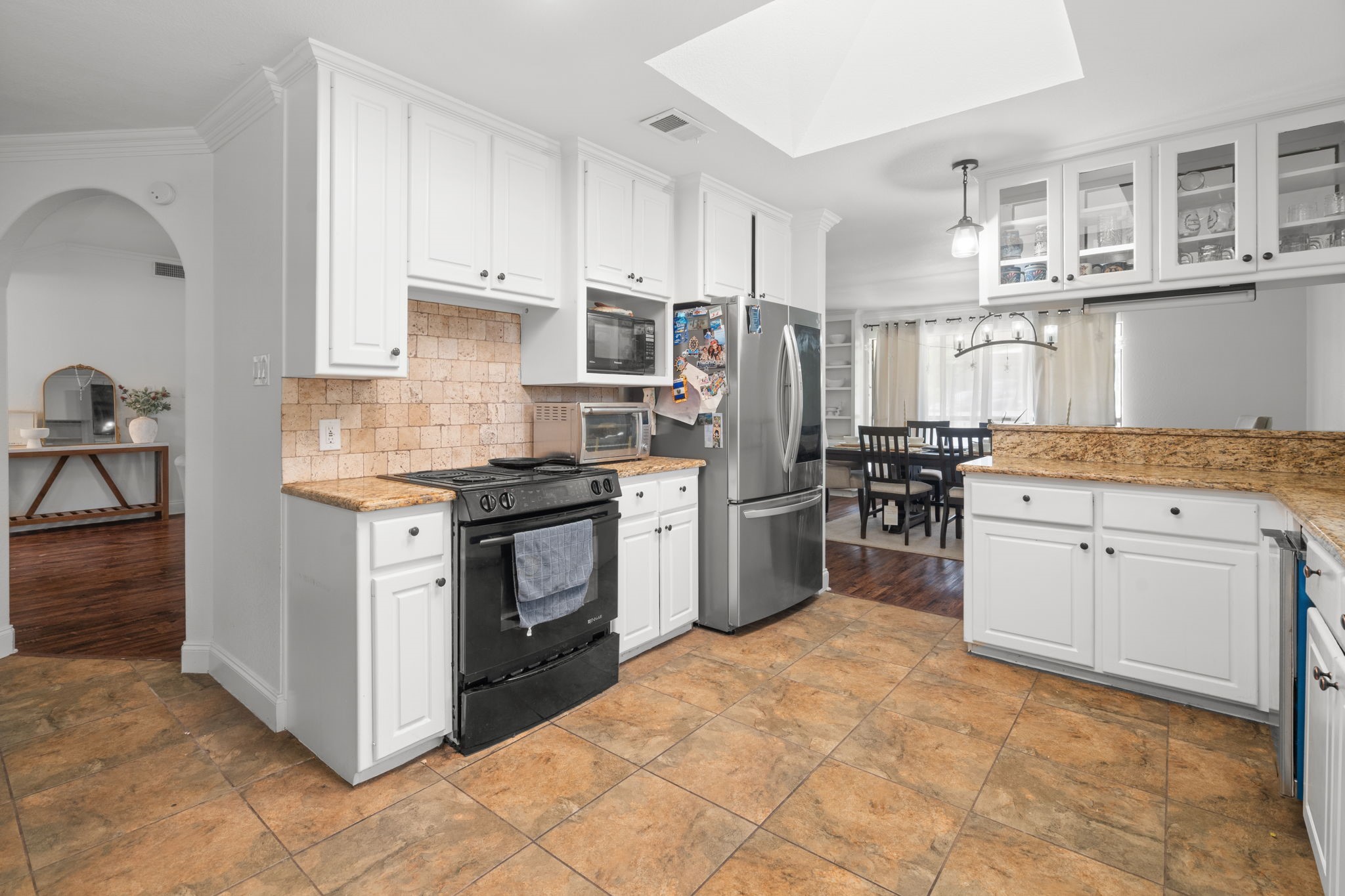 4200 Jennifer Lane
