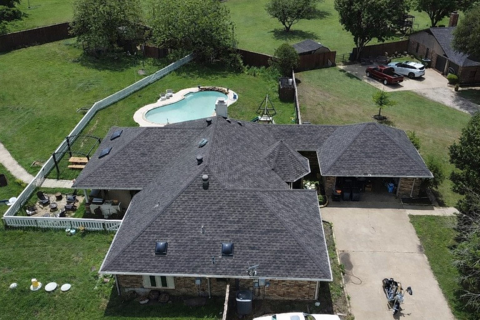 4200 Jennifer Lane