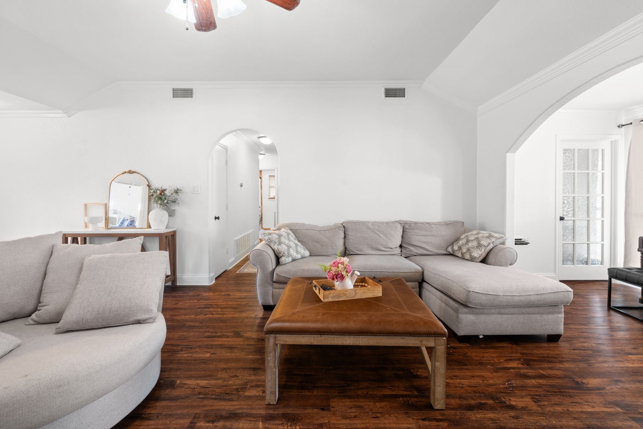4200 Jennifer Lane