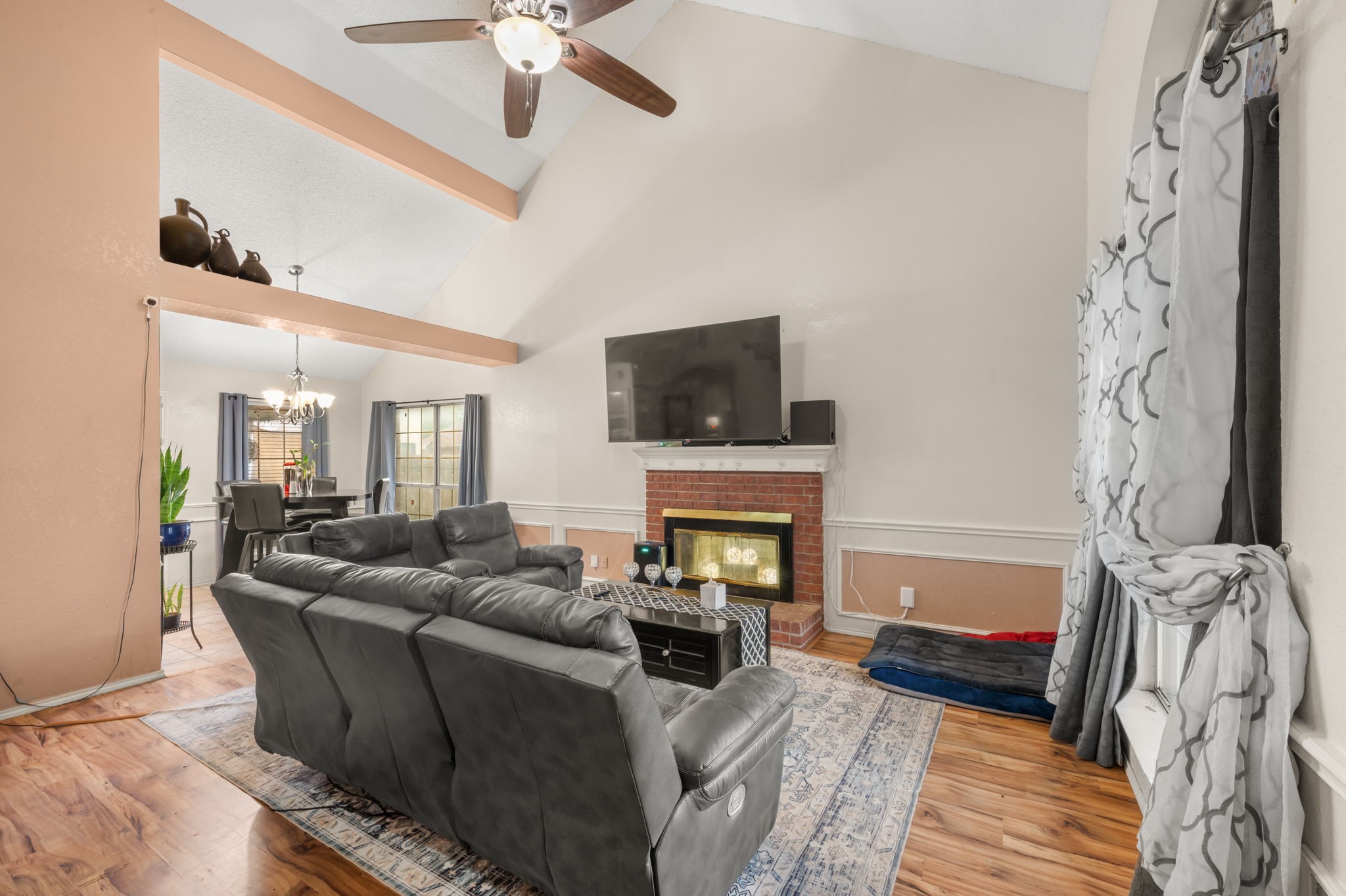 916 Danforth Place
