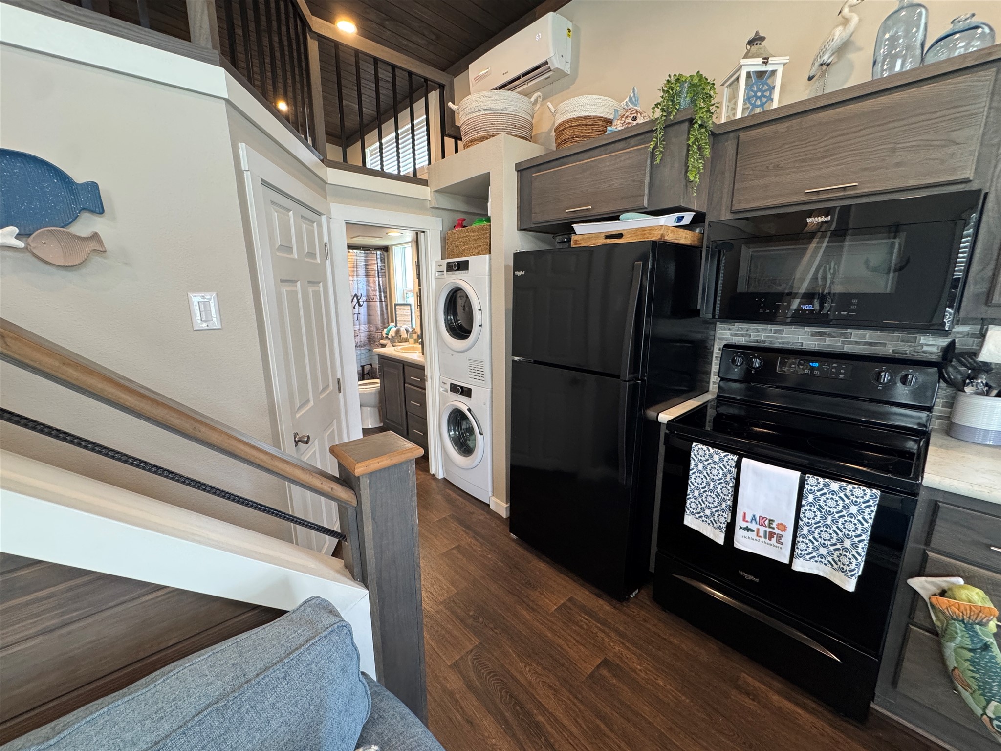 5000 Waterfront Road 126