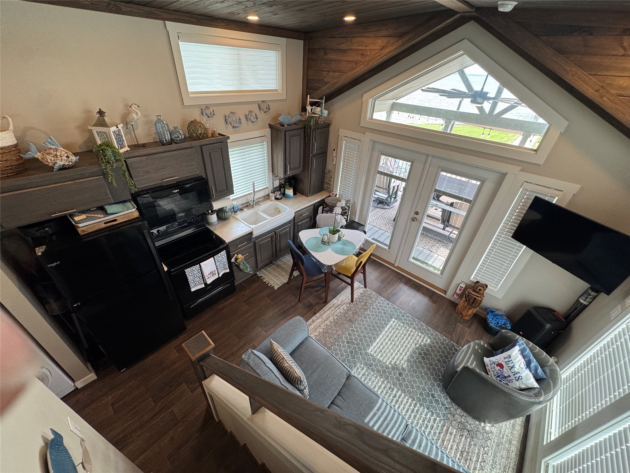 5000 Waterfront Road 126