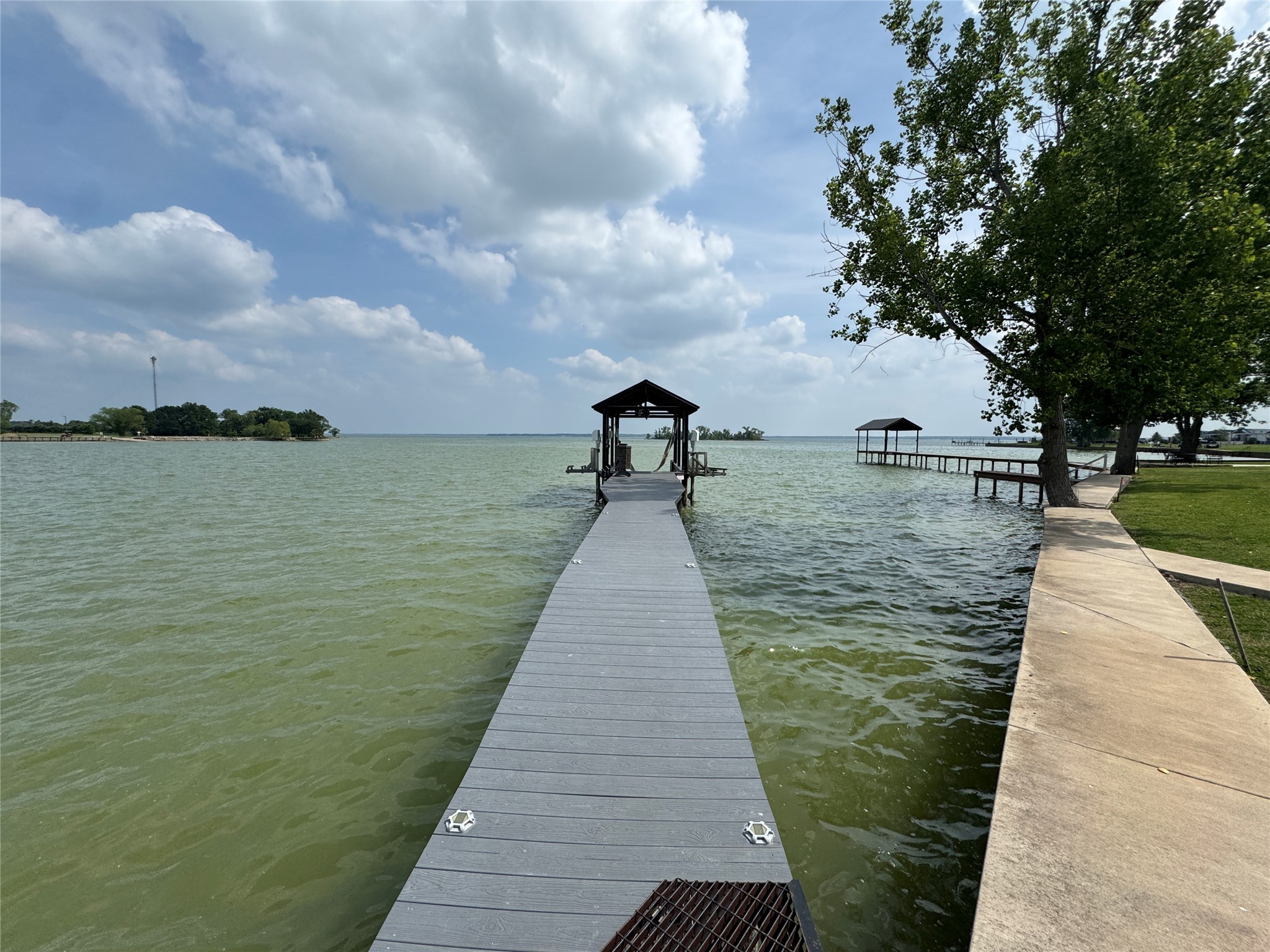 5000 Waterfront Road 126