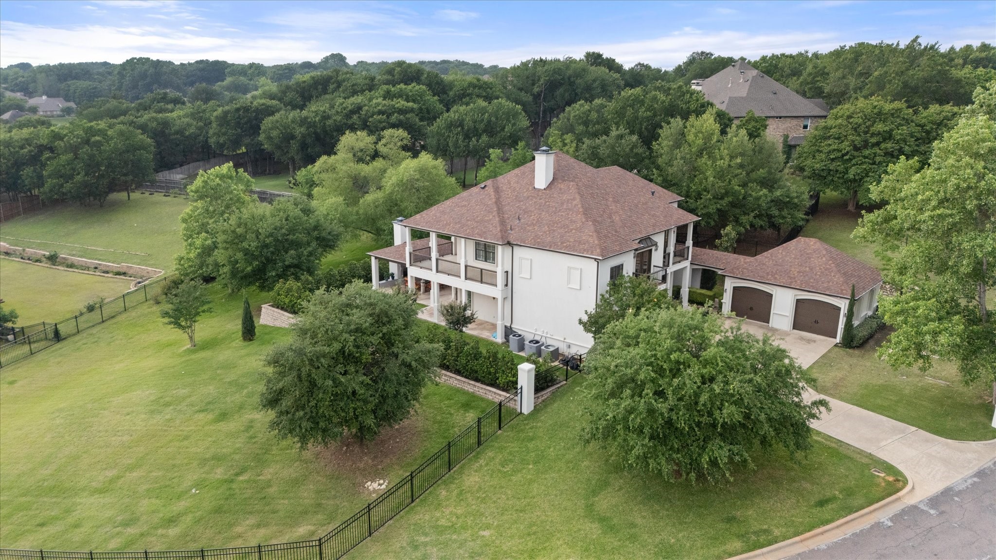 8924 Waterchase Circle