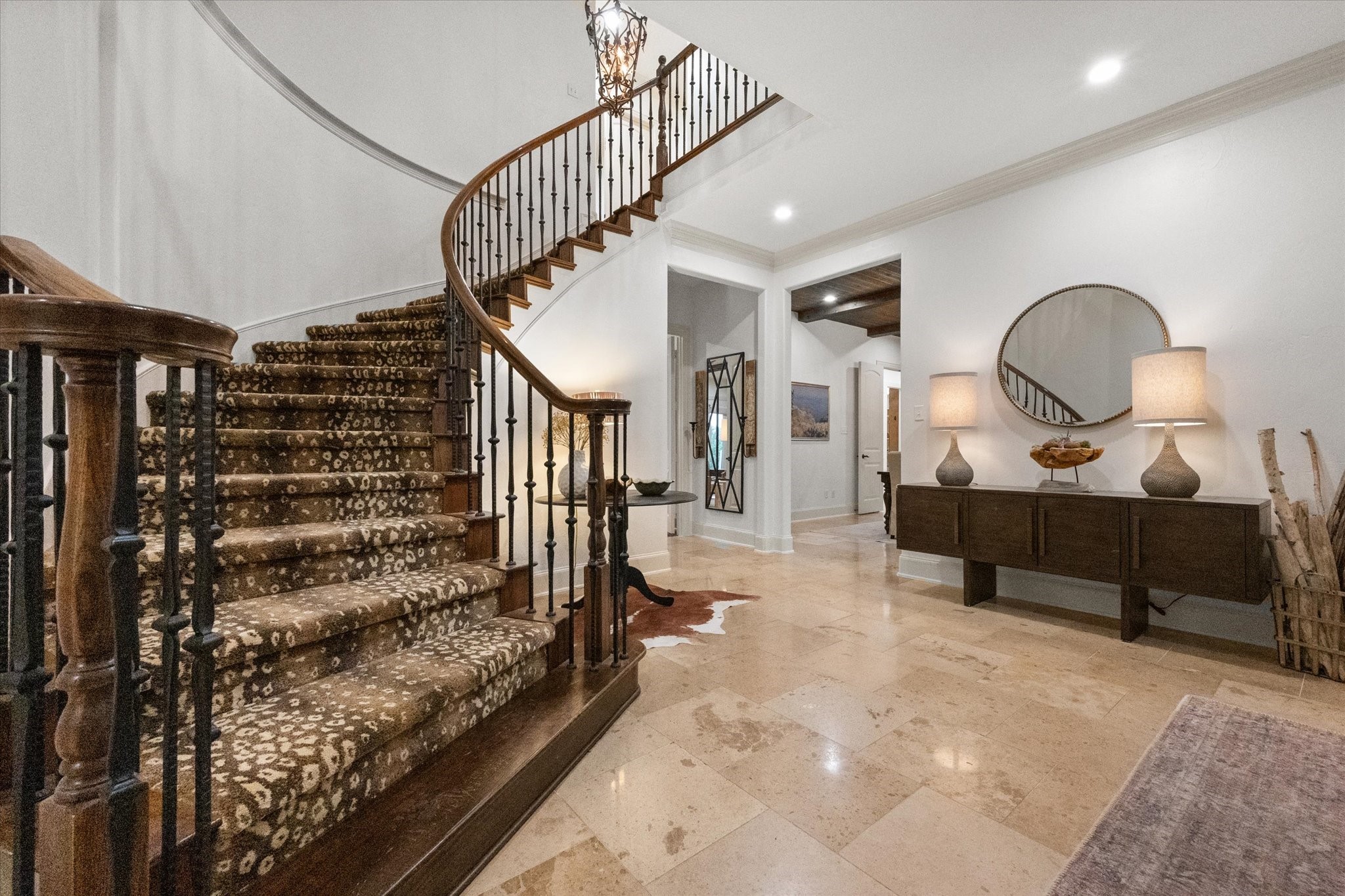 8924 Waterchase Circle