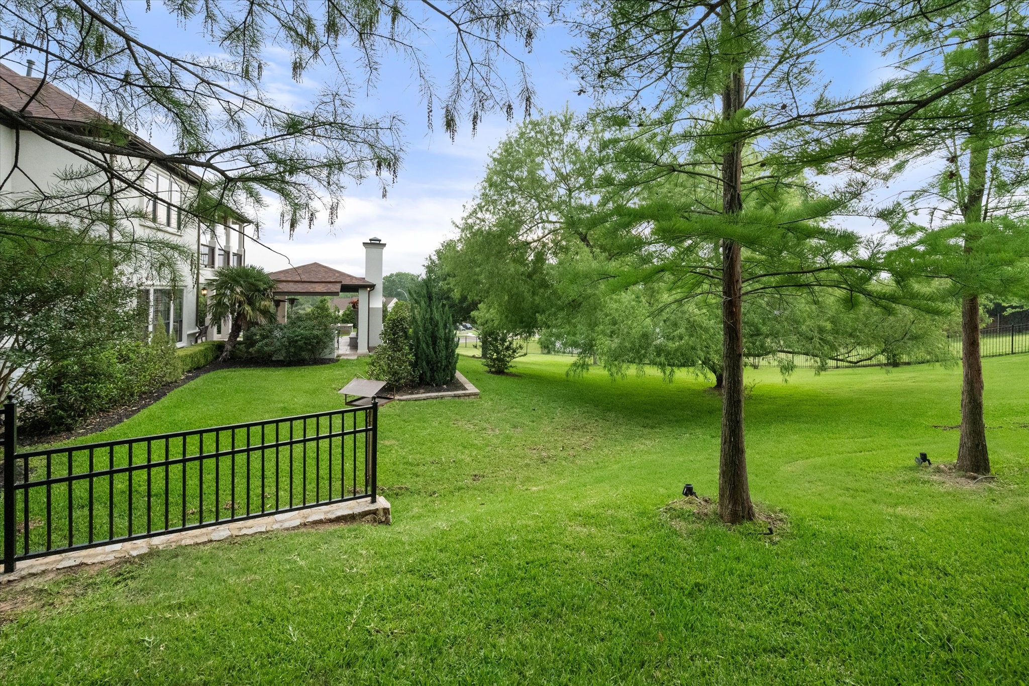 8924 Waterchase Circle