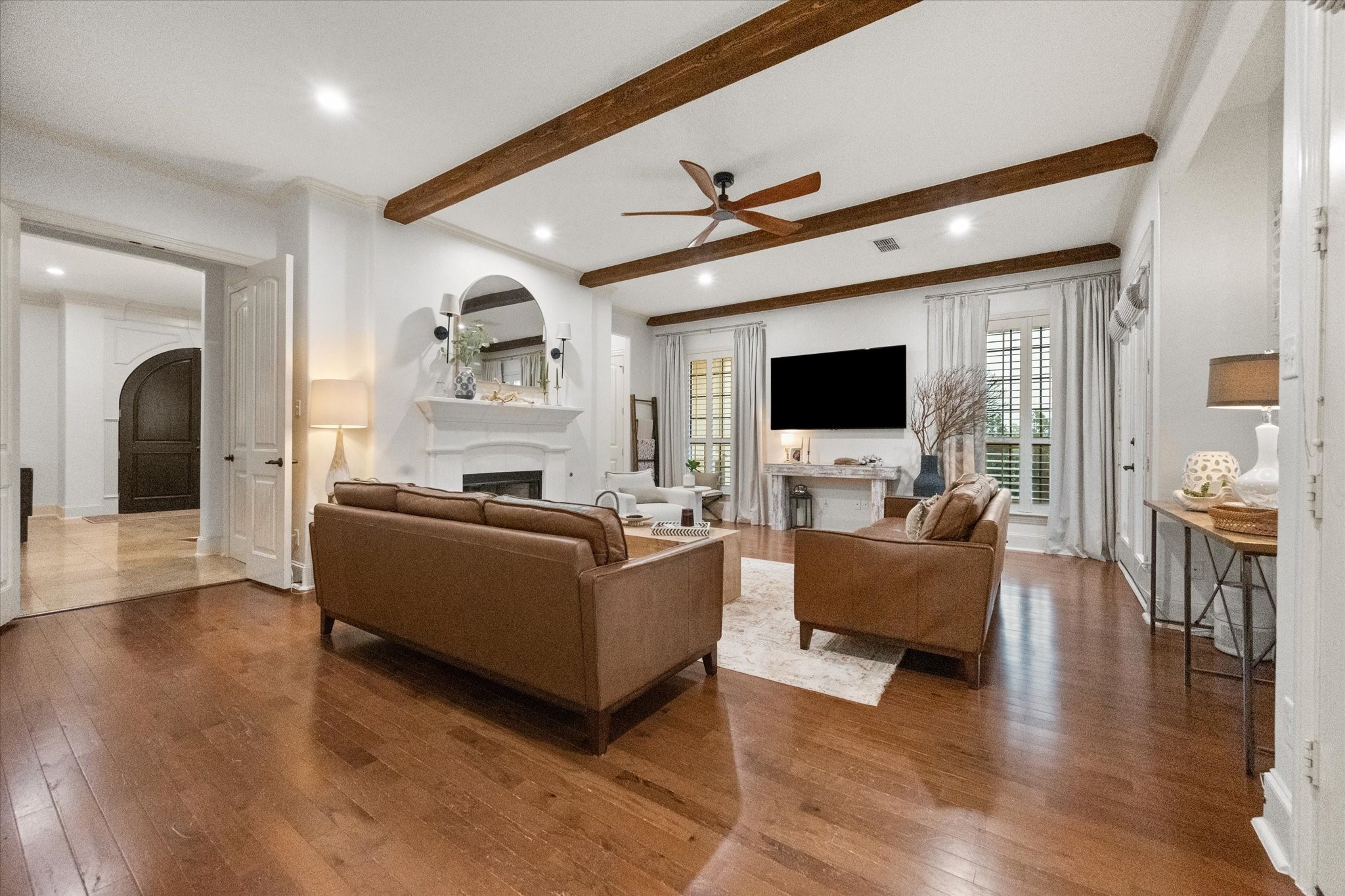 8924 Waterchase Circle