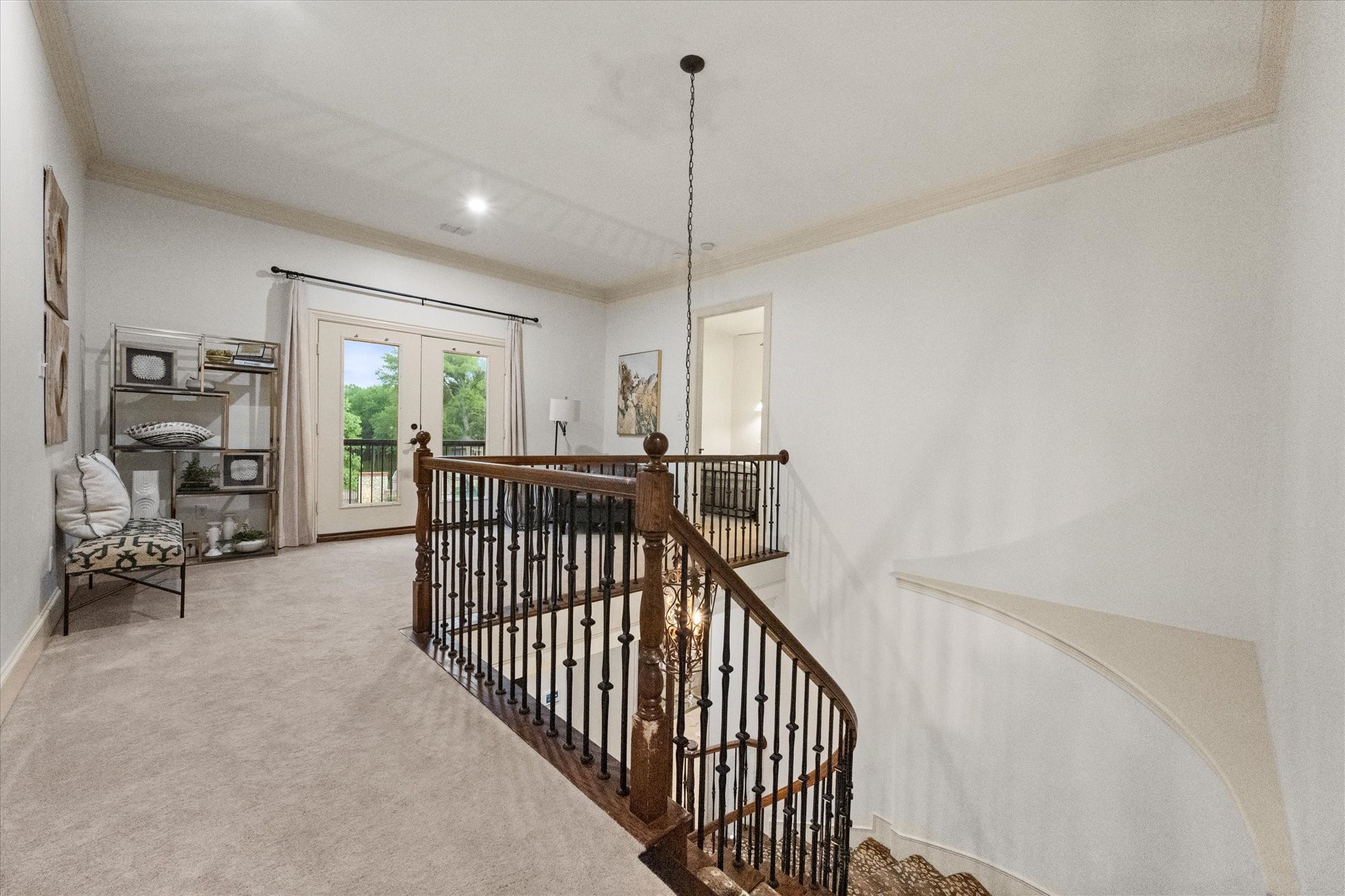 8924 Waterchase Circle