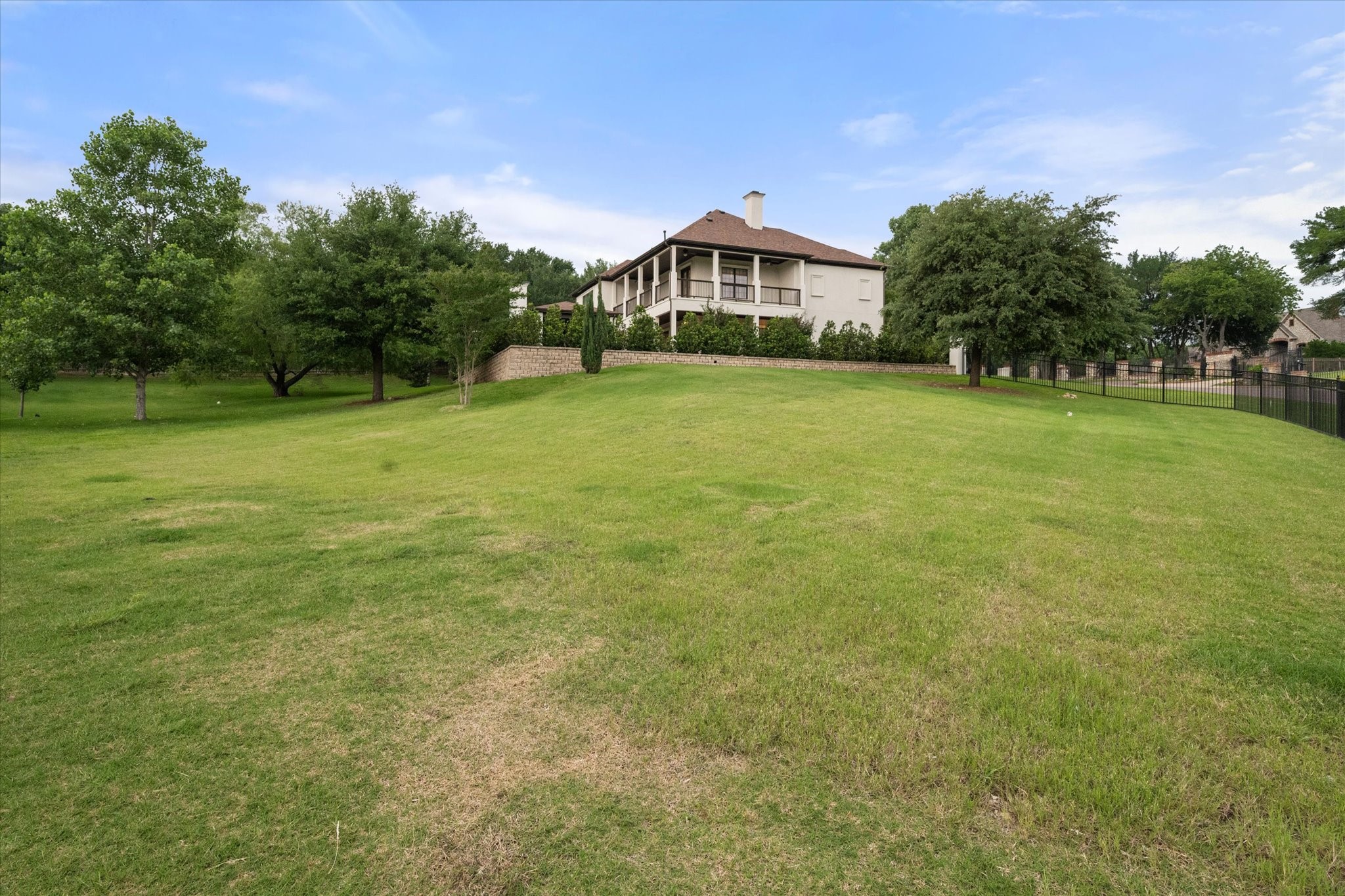 8924 Waterchase Circle