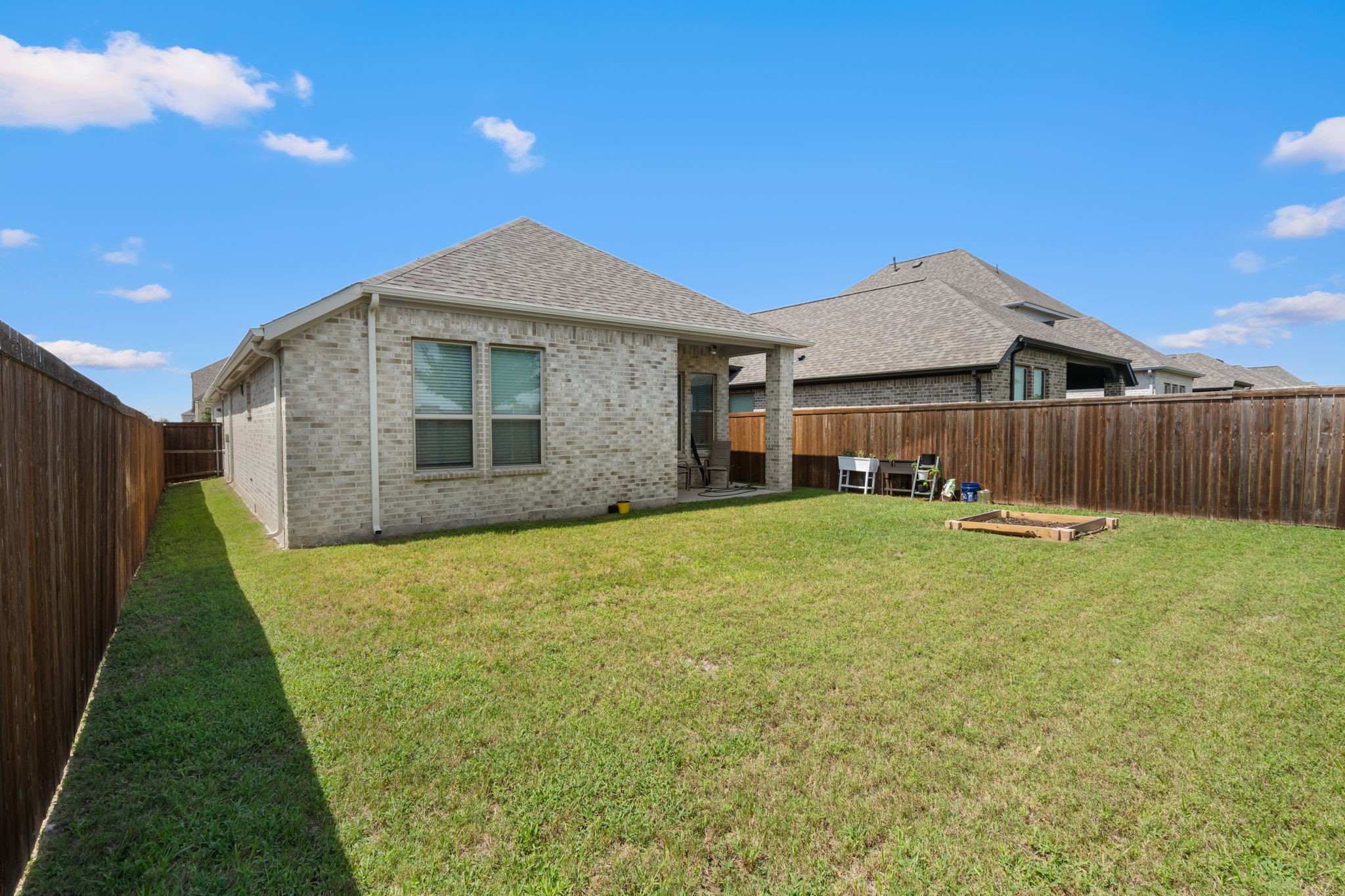 2206 Rothbury Drive