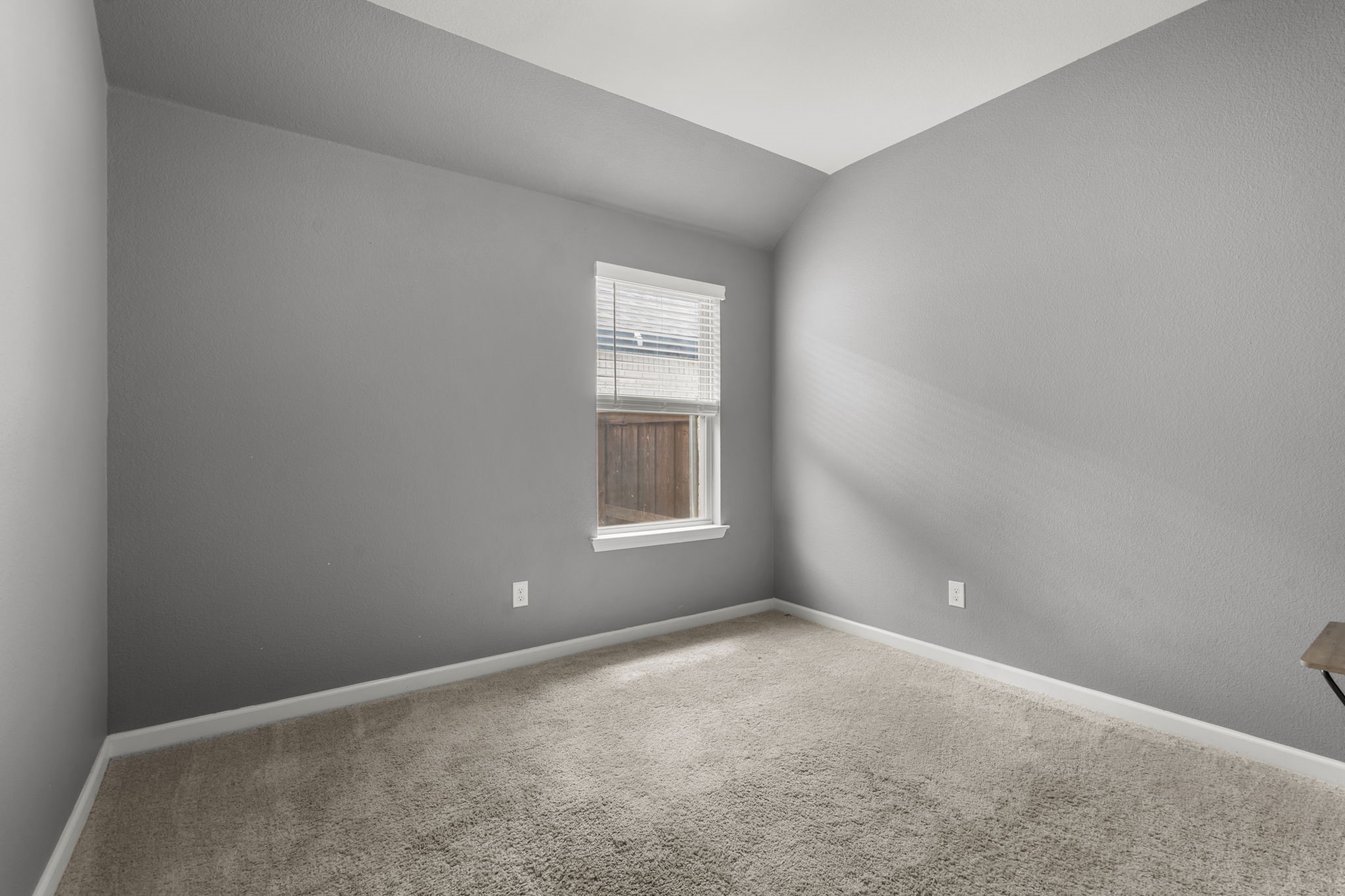 2206 Rothbury Drive