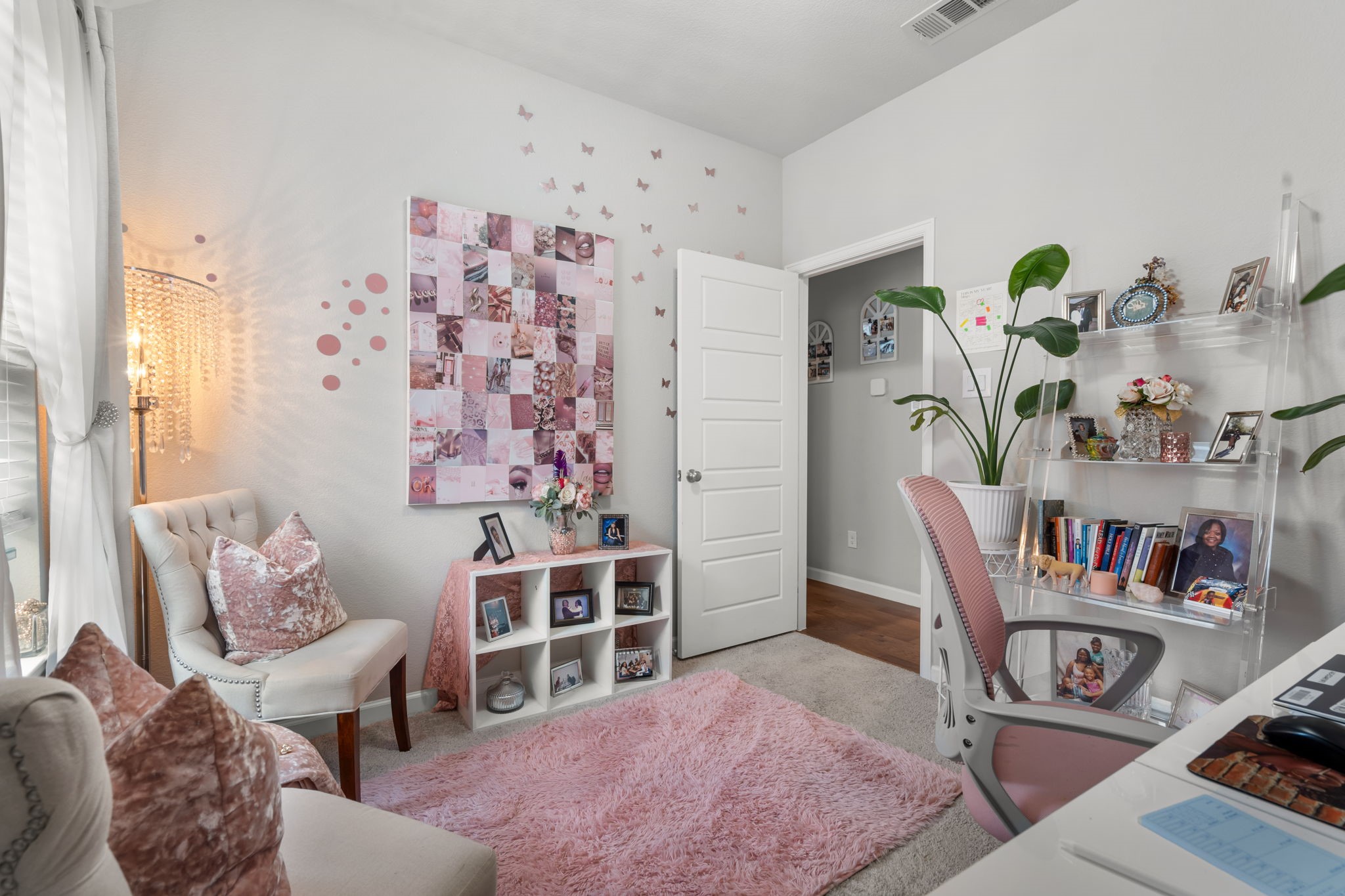 2206 Rothbury Drive