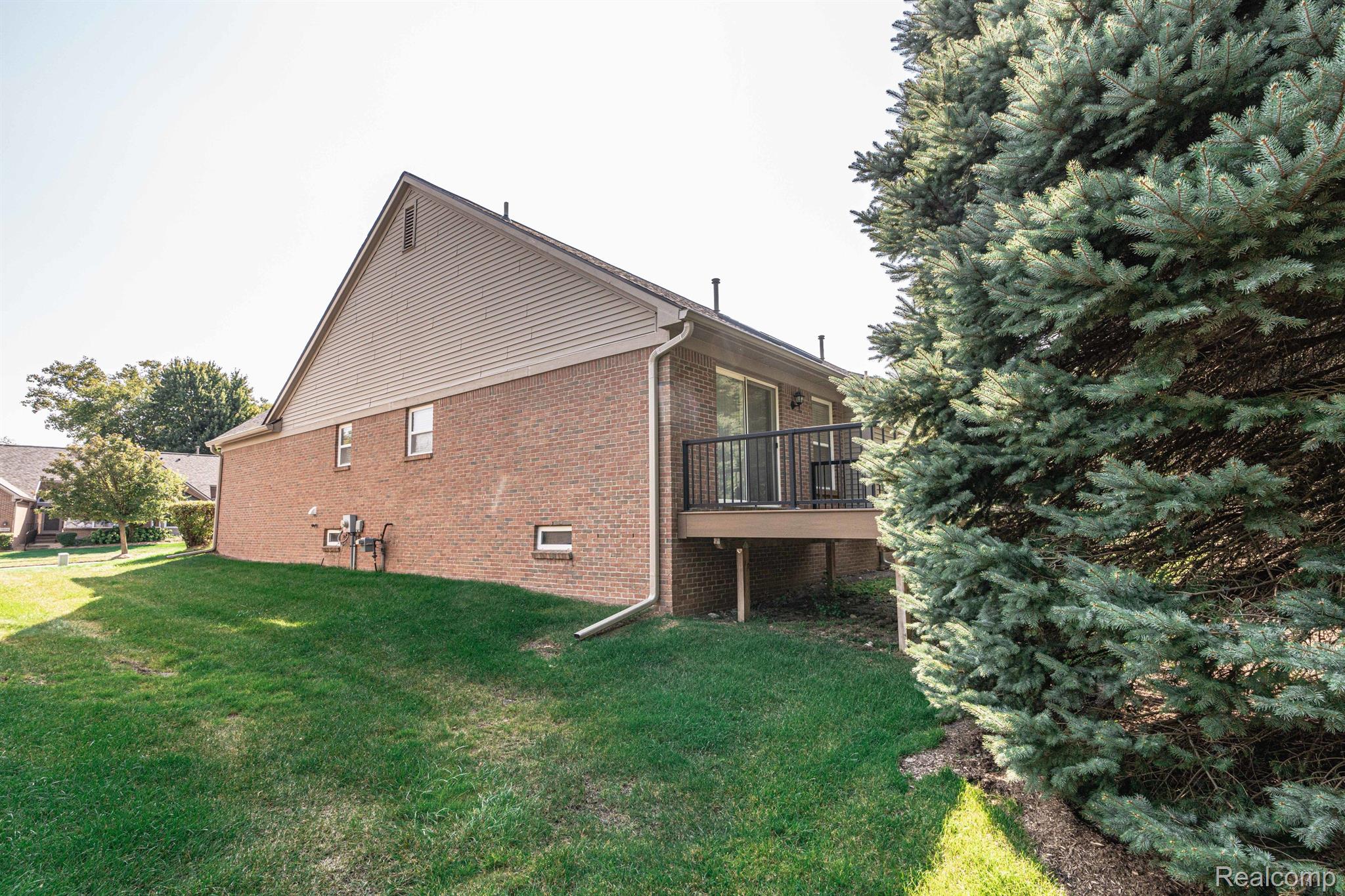 3865 ARBOR Drive