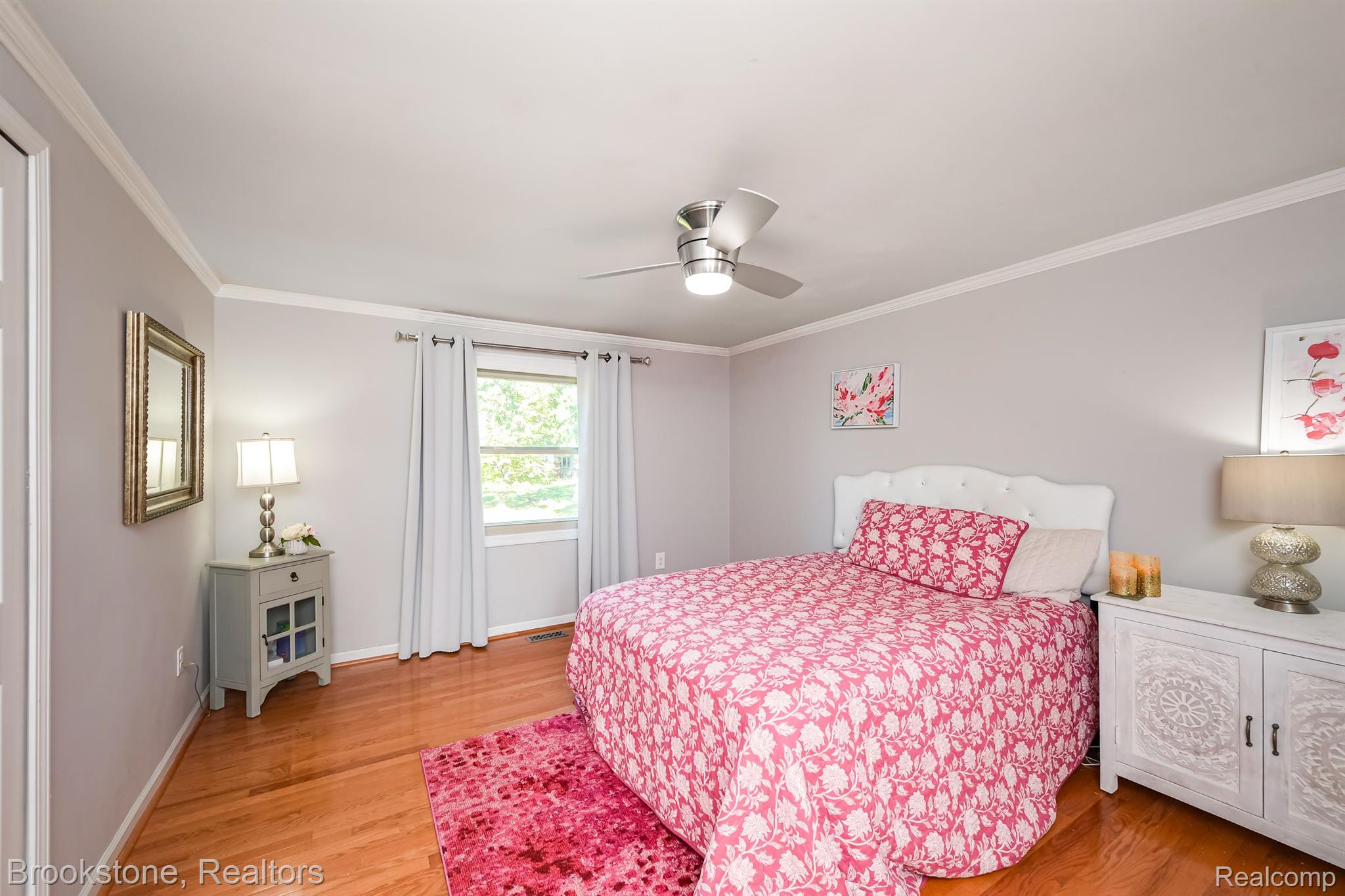 1173 HATHAWAY RISING