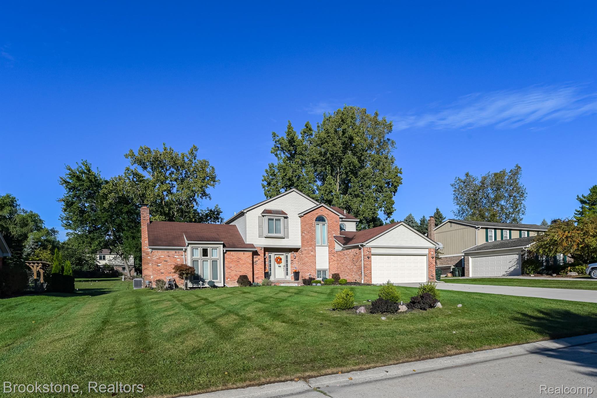 1173 HATHAWAY RISING