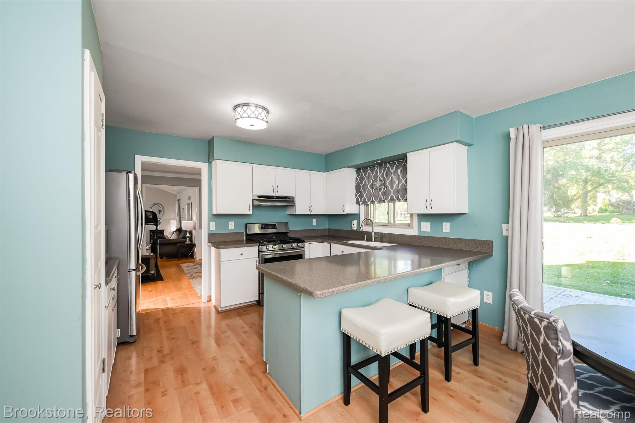 1173 HATHAWAY RISING