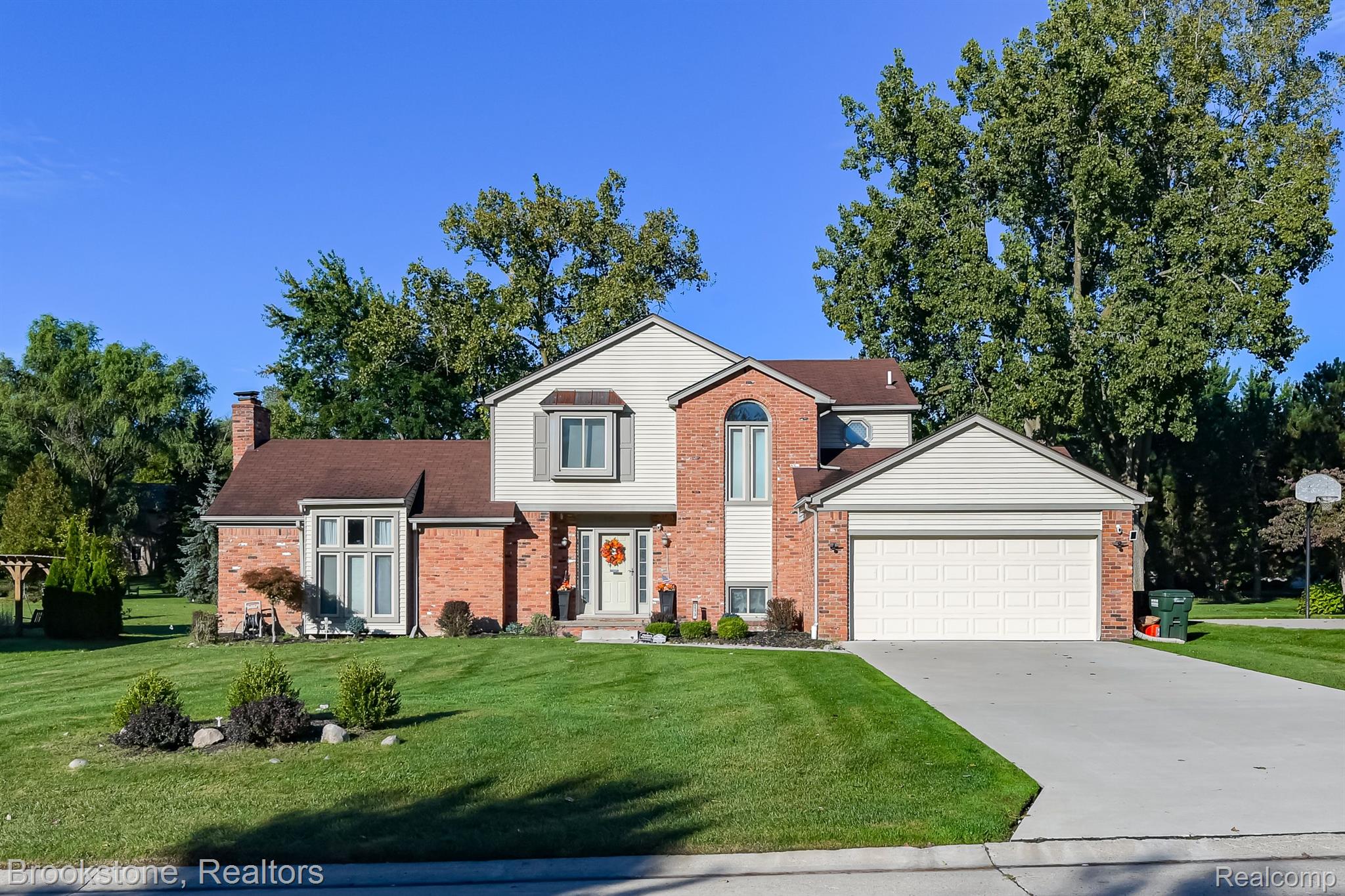 1173 HATHAWAY RISING