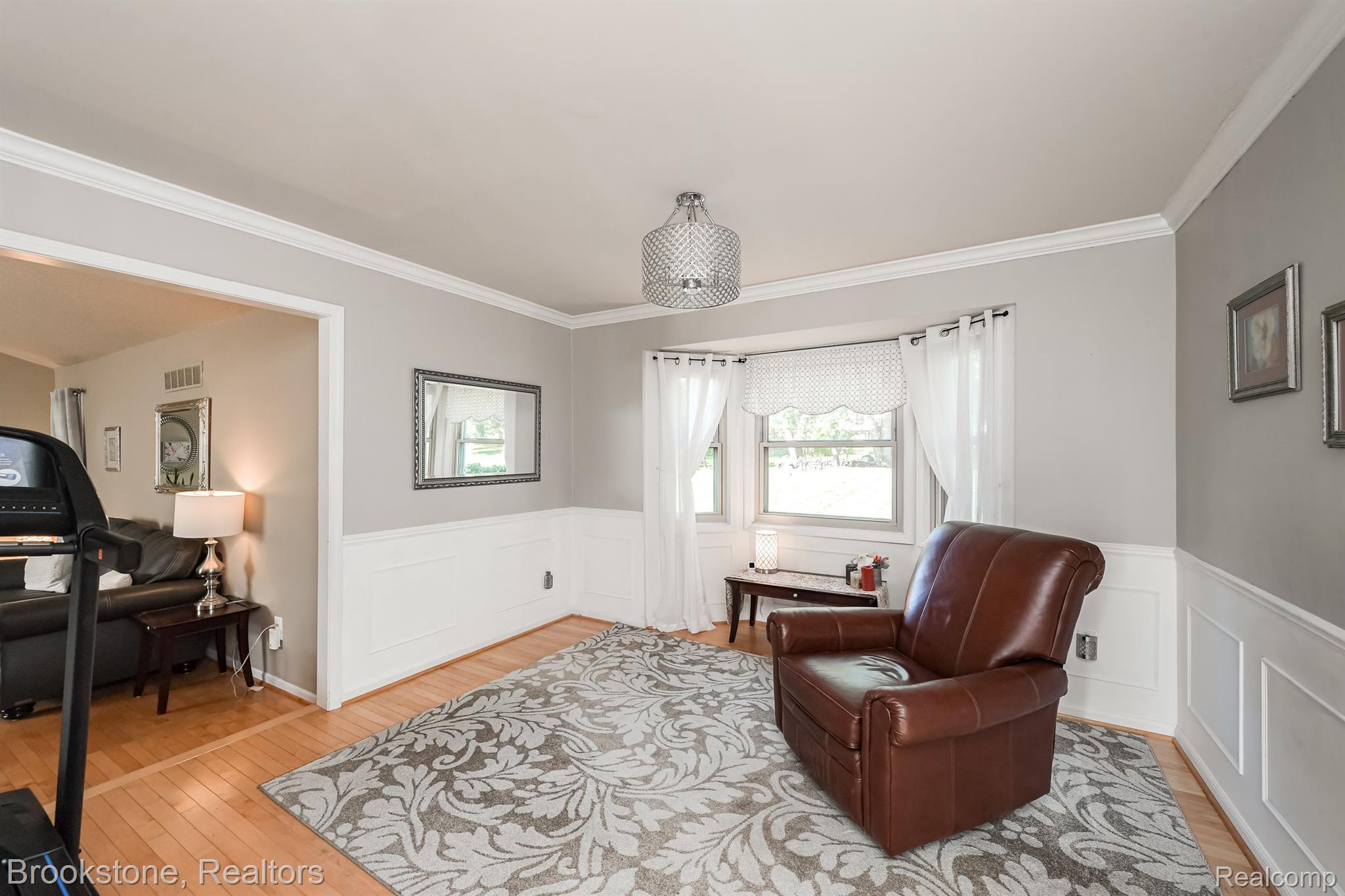 1173 HATHAWAY RISING