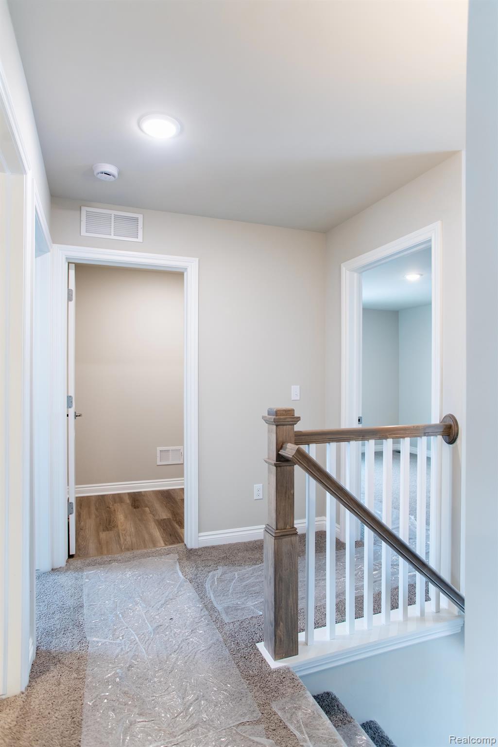 8708 SAWGRASS Lane