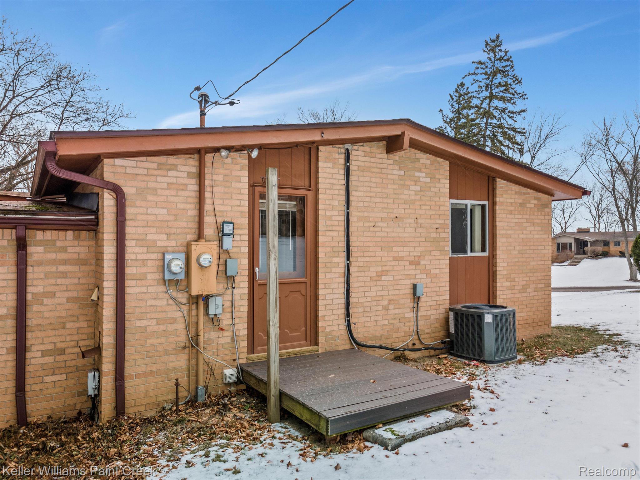 124 Rochdale Drive S