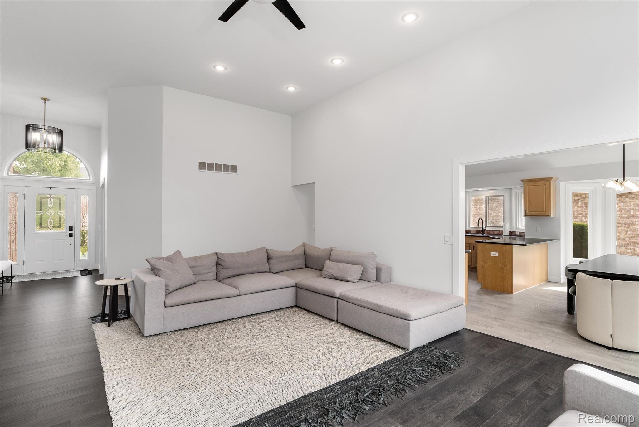 54591 Hibiscus Drive