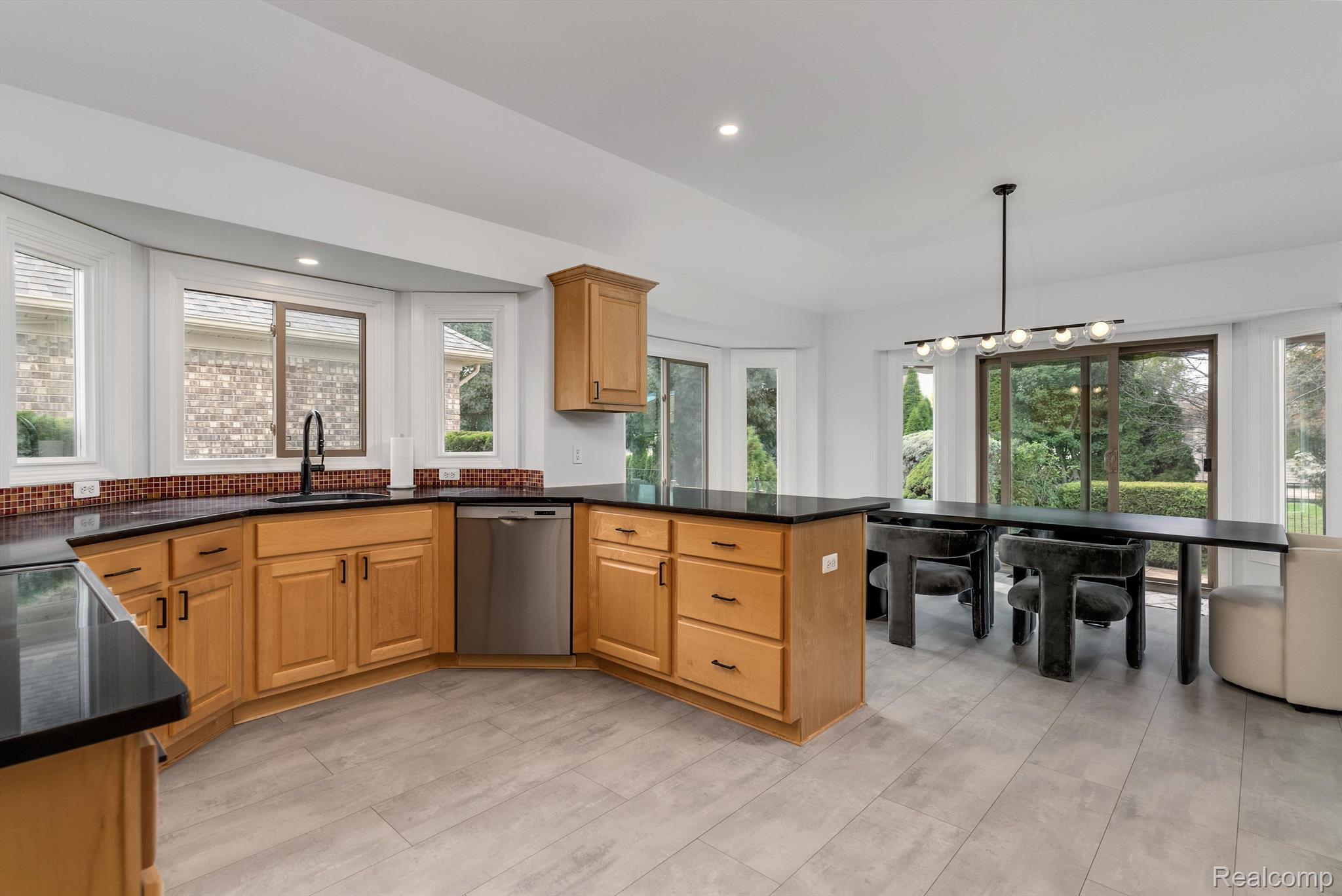 54591 Hibiscus Drive