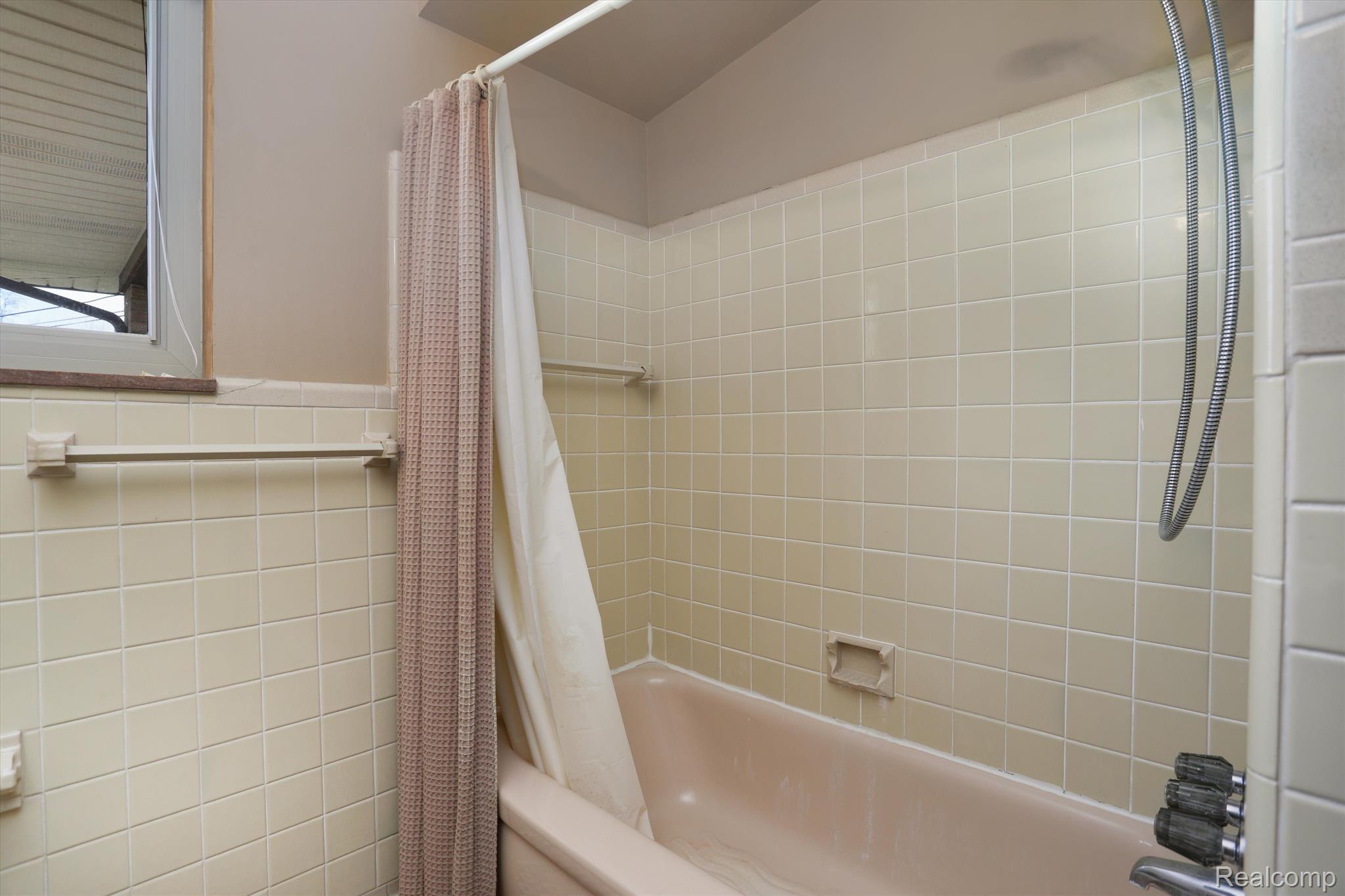 8144 Timberline Drive