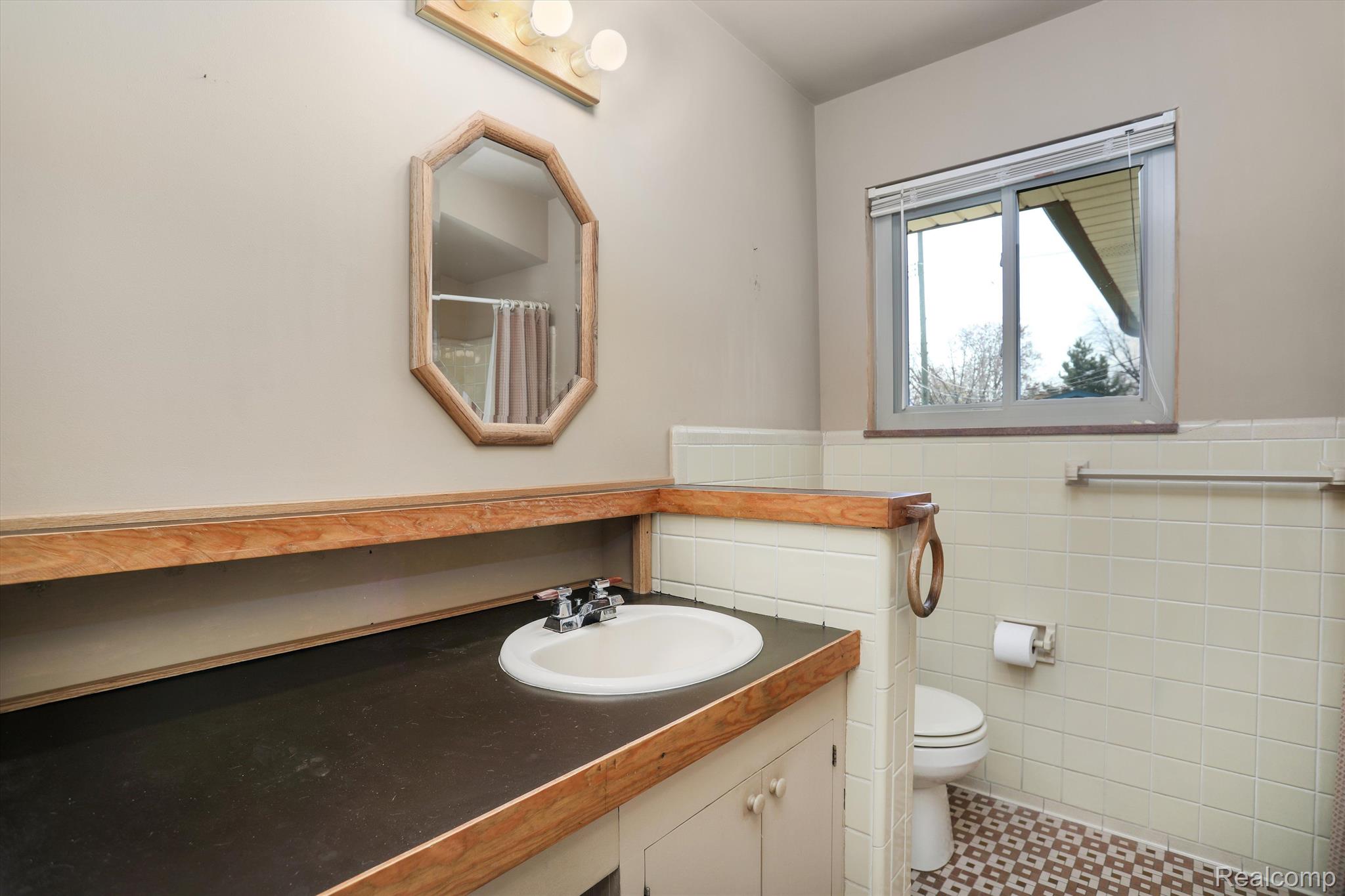8144 Timberline Drive