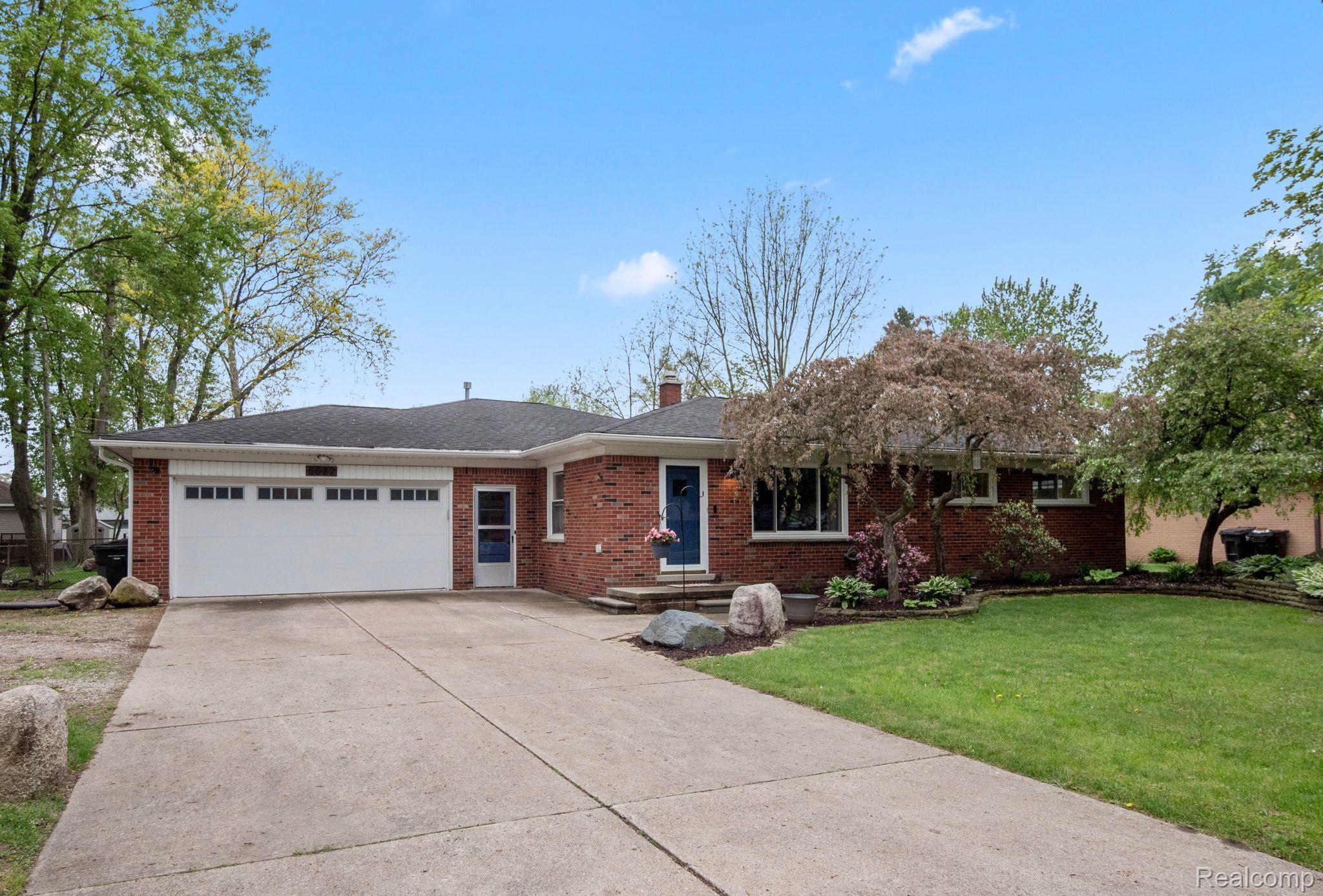 5032 Helene Avenue