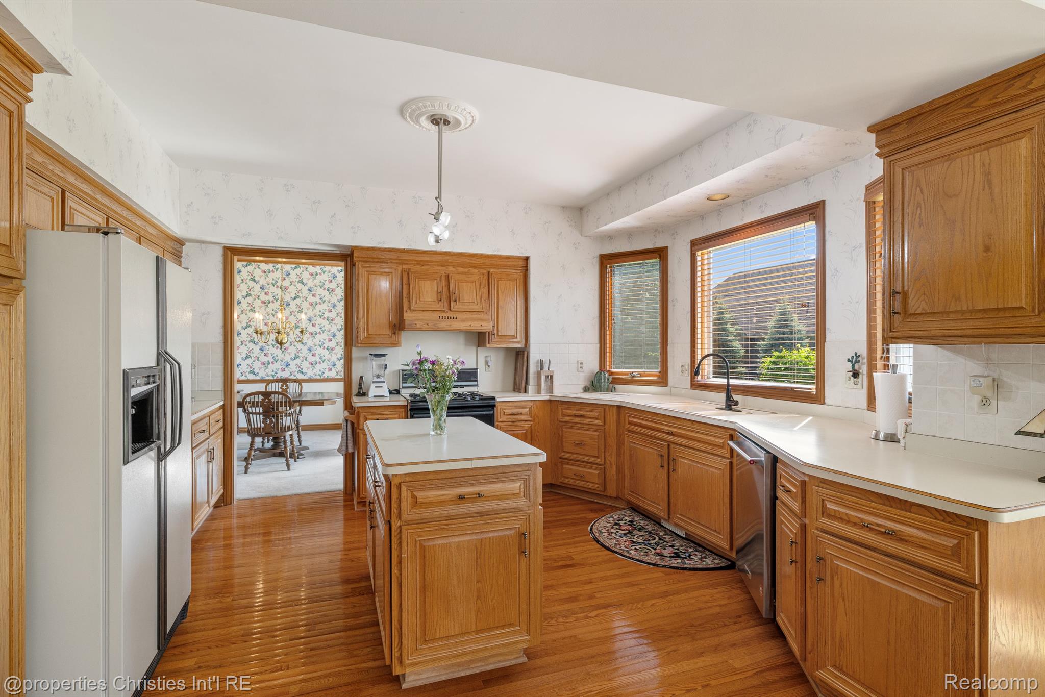 40387 EMERALD Lane E