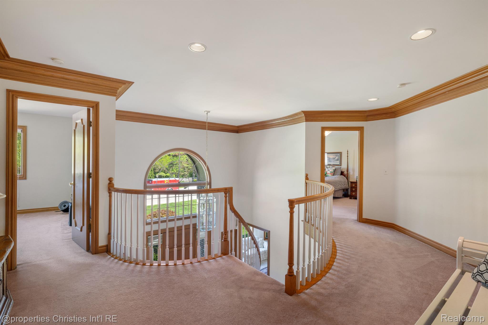 40387 EMERALD Lane E