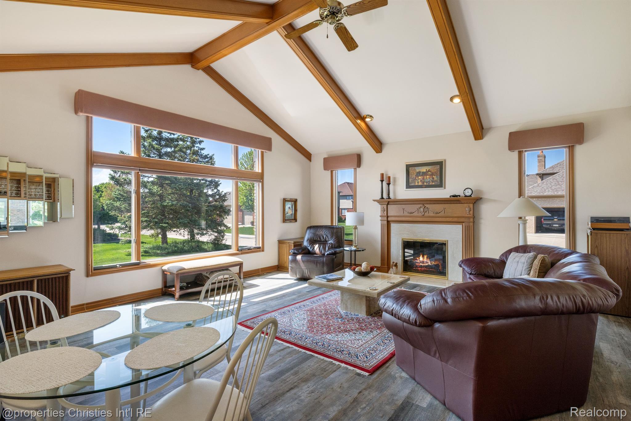 40387 EMERALD Lane E