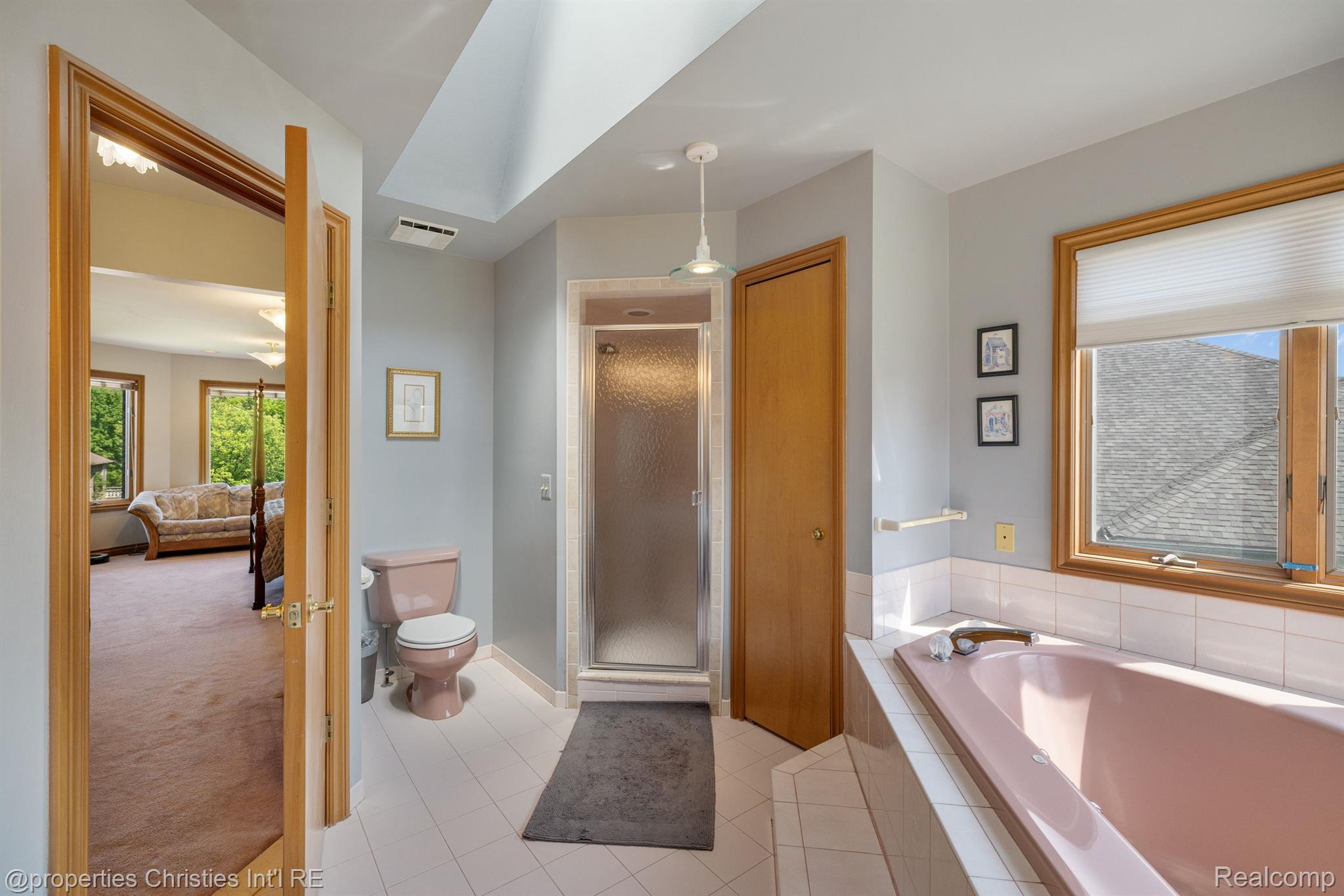 40387 EMERALD Lane E