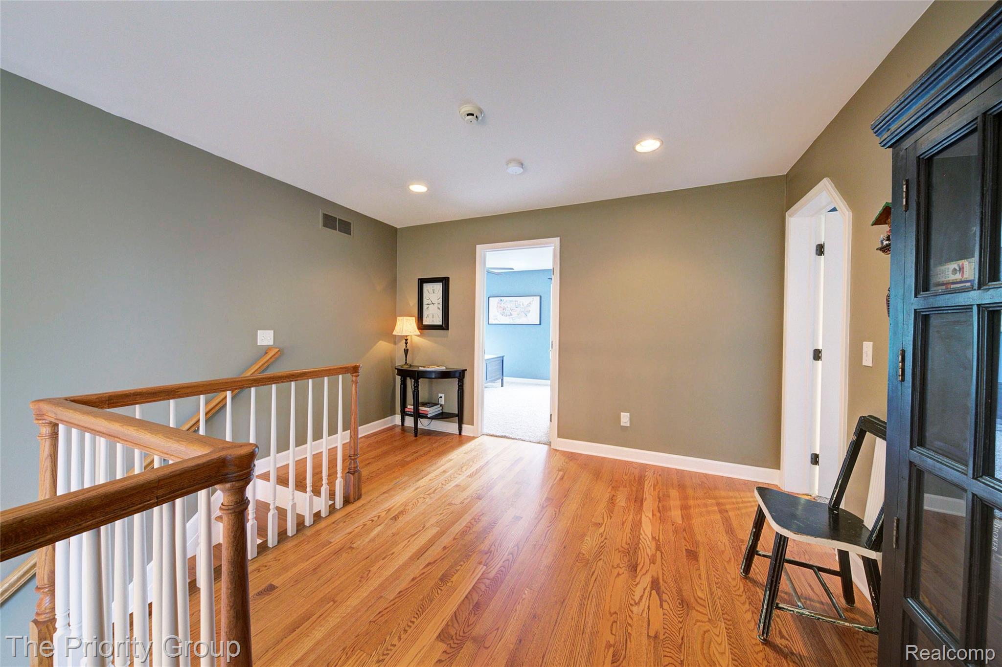 7730 Parkcrest Circle