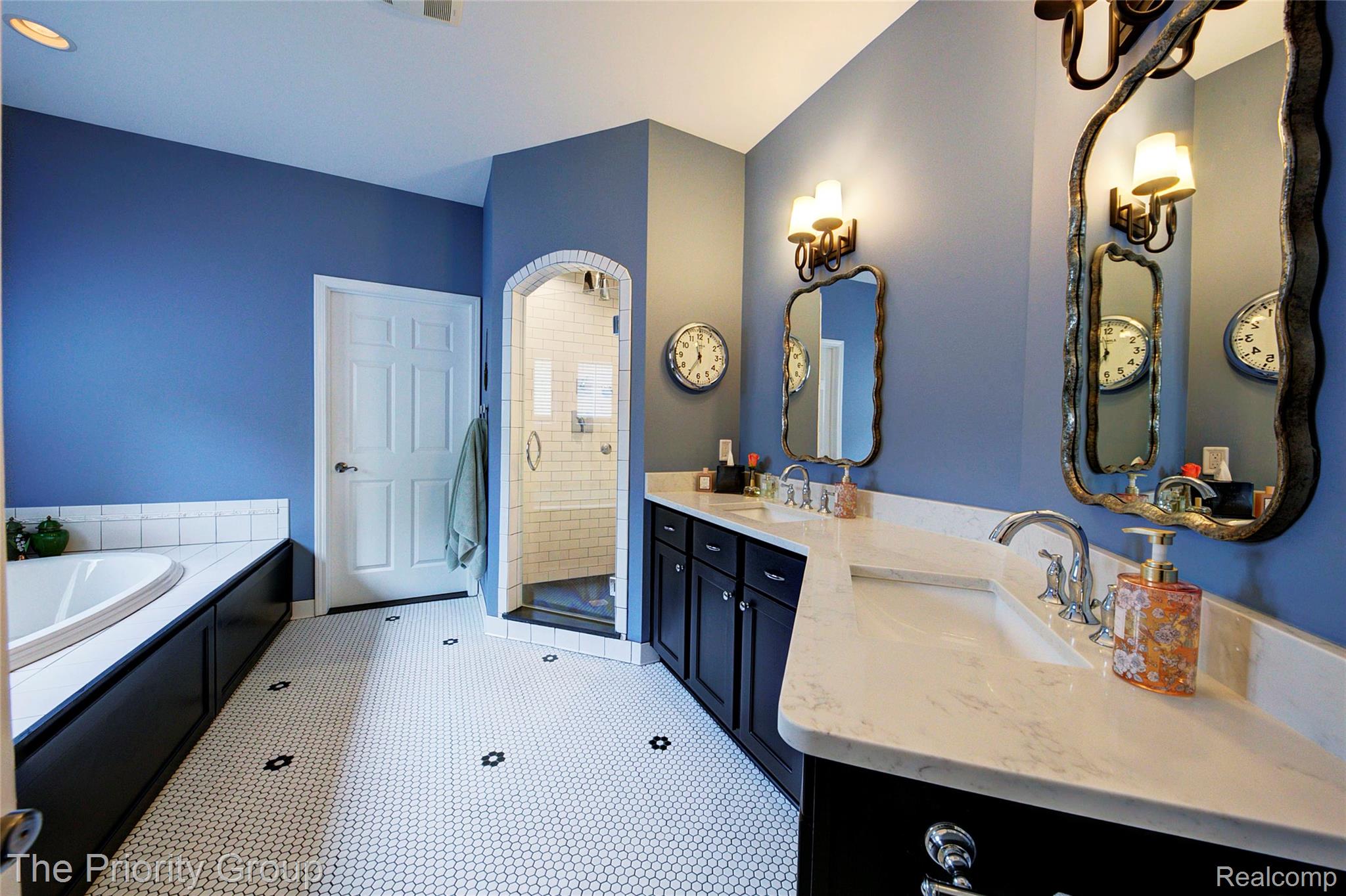 7730 Parkcrest Circle