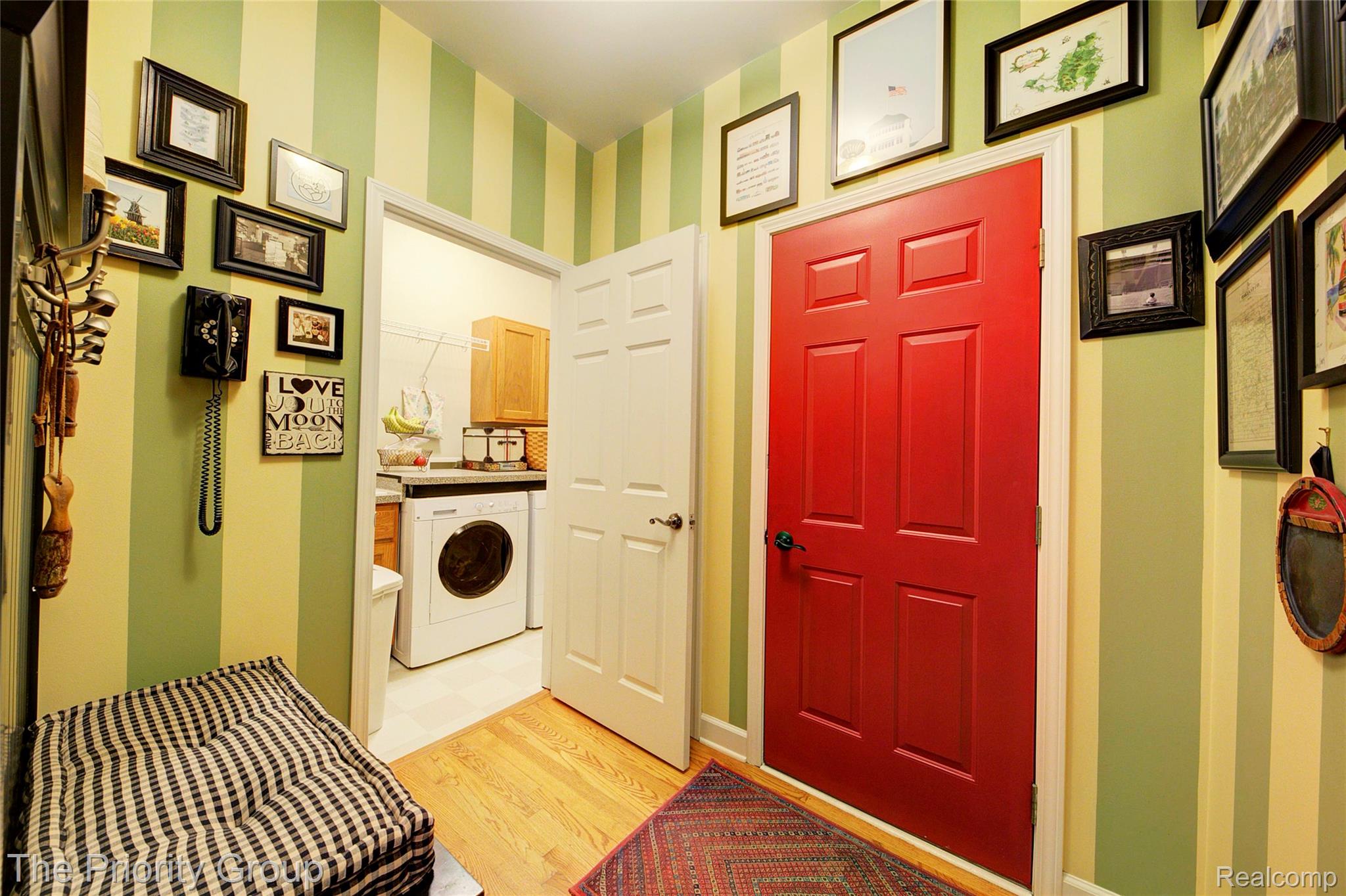 7730 Parkcrest Circle