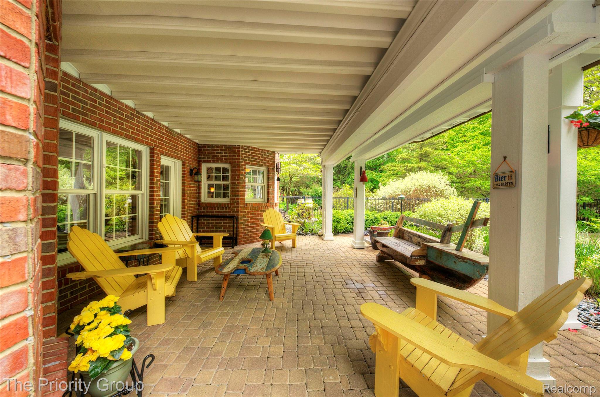 7730 Parkcrest Circle