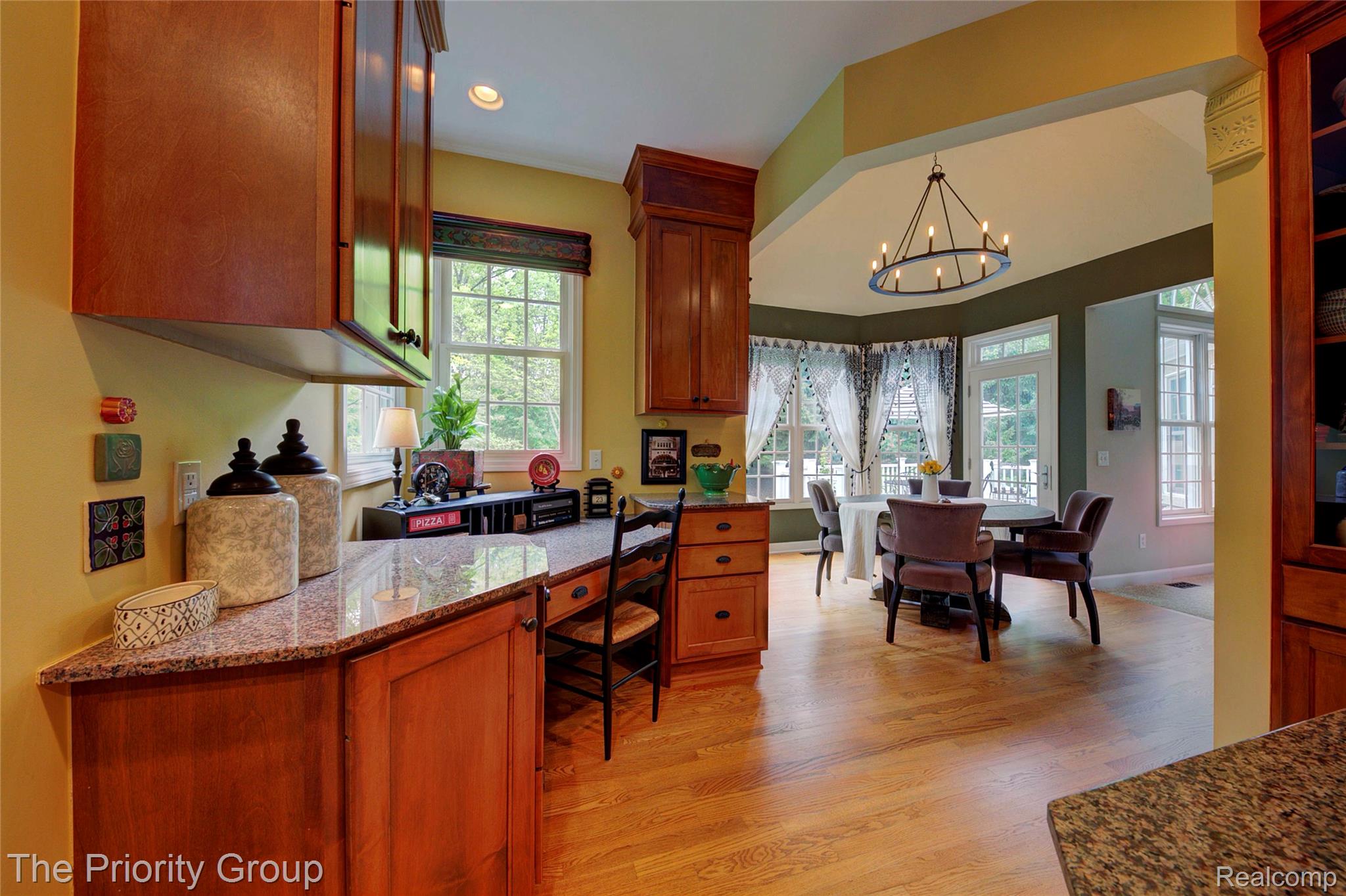 7730 Parkcrest Circle