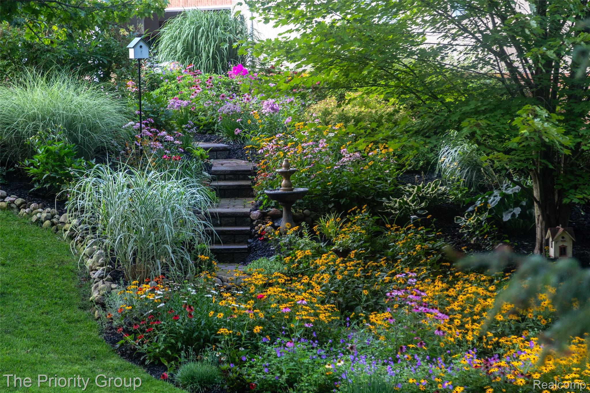 7730 Parkcrest Circle