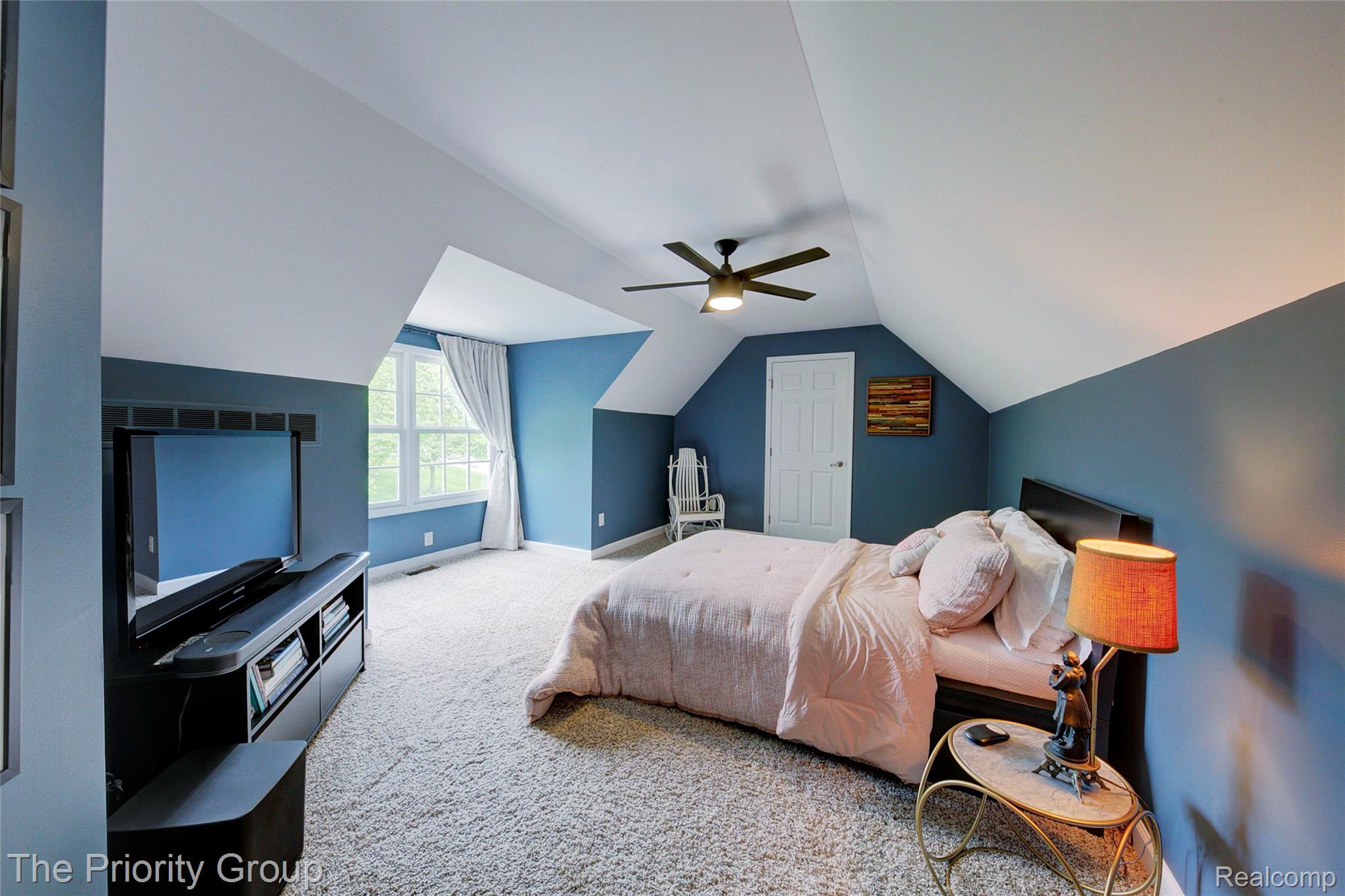 7730 Parkcrest Circle