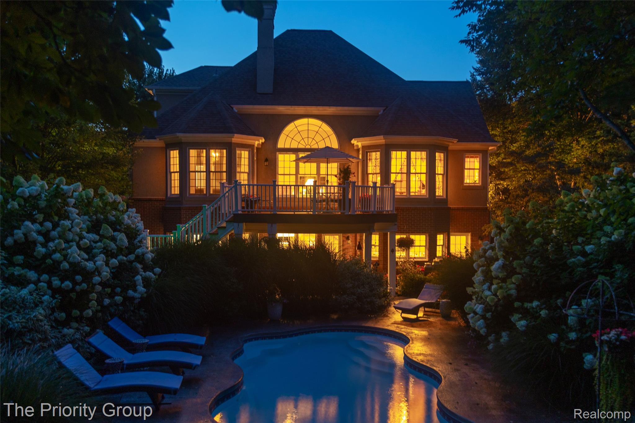 7730 Parkcrest Circle