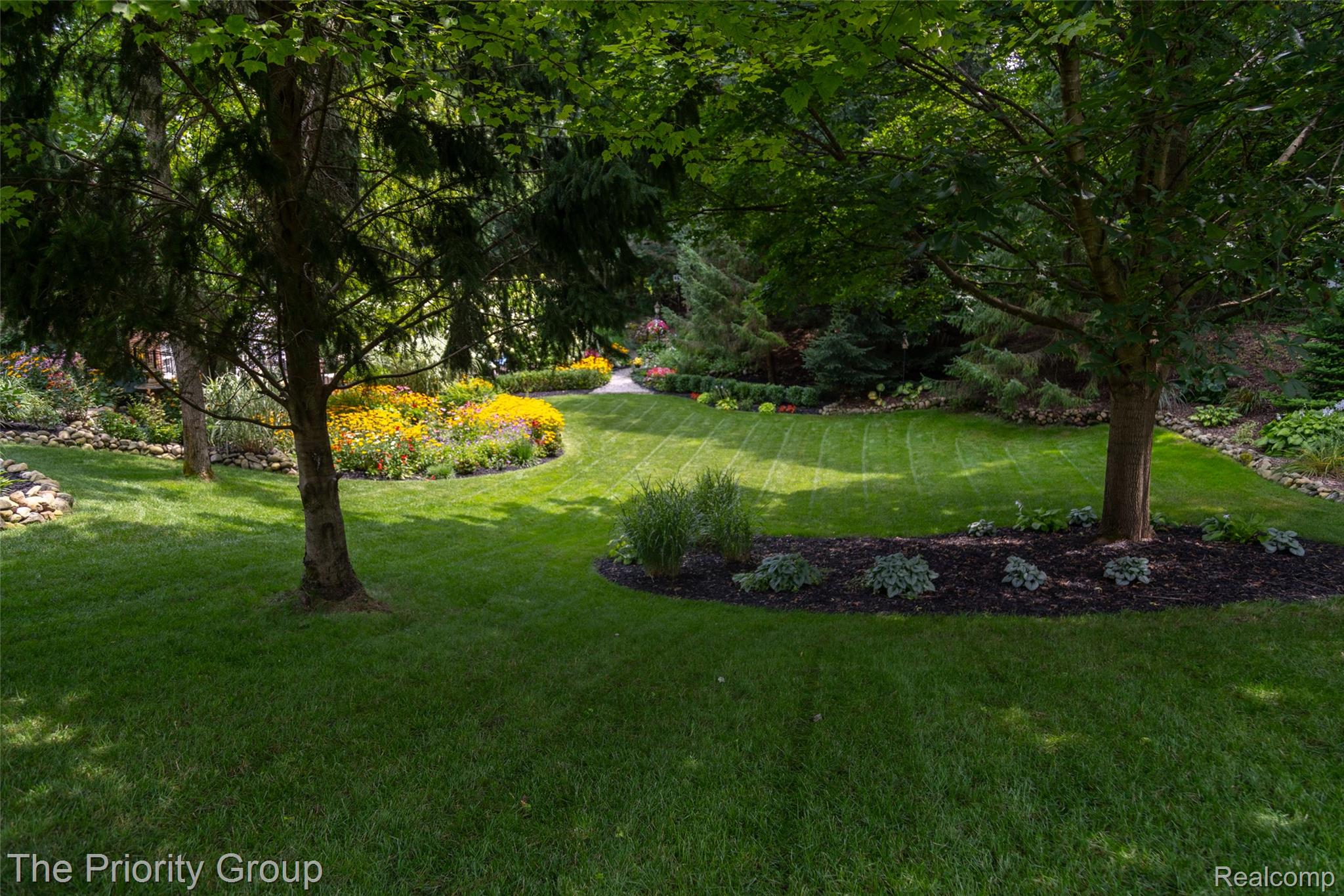 7730 Parkcrest Circle